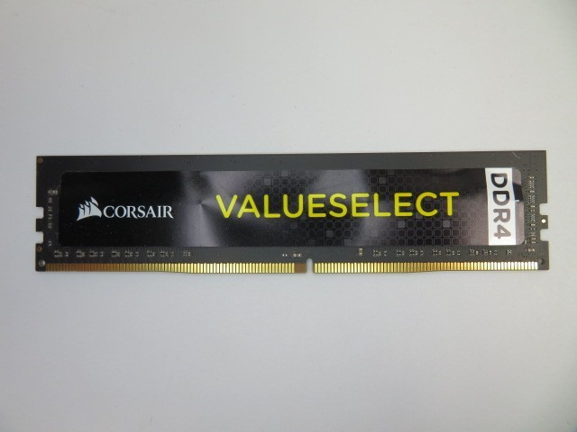 CORSAIR VALUE SELECT DDR4 RAM 8GB DIMM PC4-17000 RAM