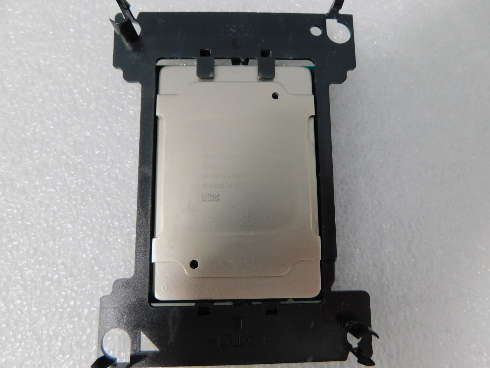 Intel Xeon Bronze 3204 1.90GHz 6 Core 8.25MB LGA 3647 CPU P/N: SRFBP