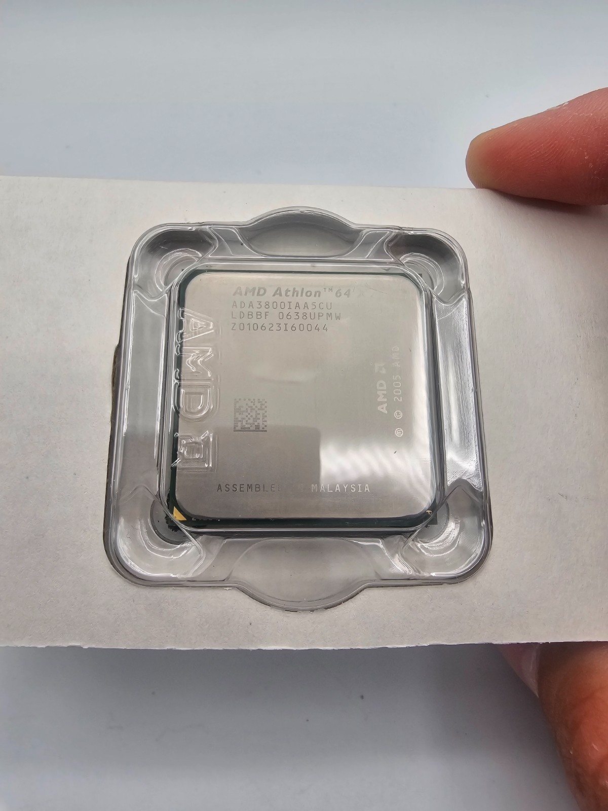 AMD Athlon 64 X2 3800+ 2GHz Dual-Core Processor w/Cooler Open Box