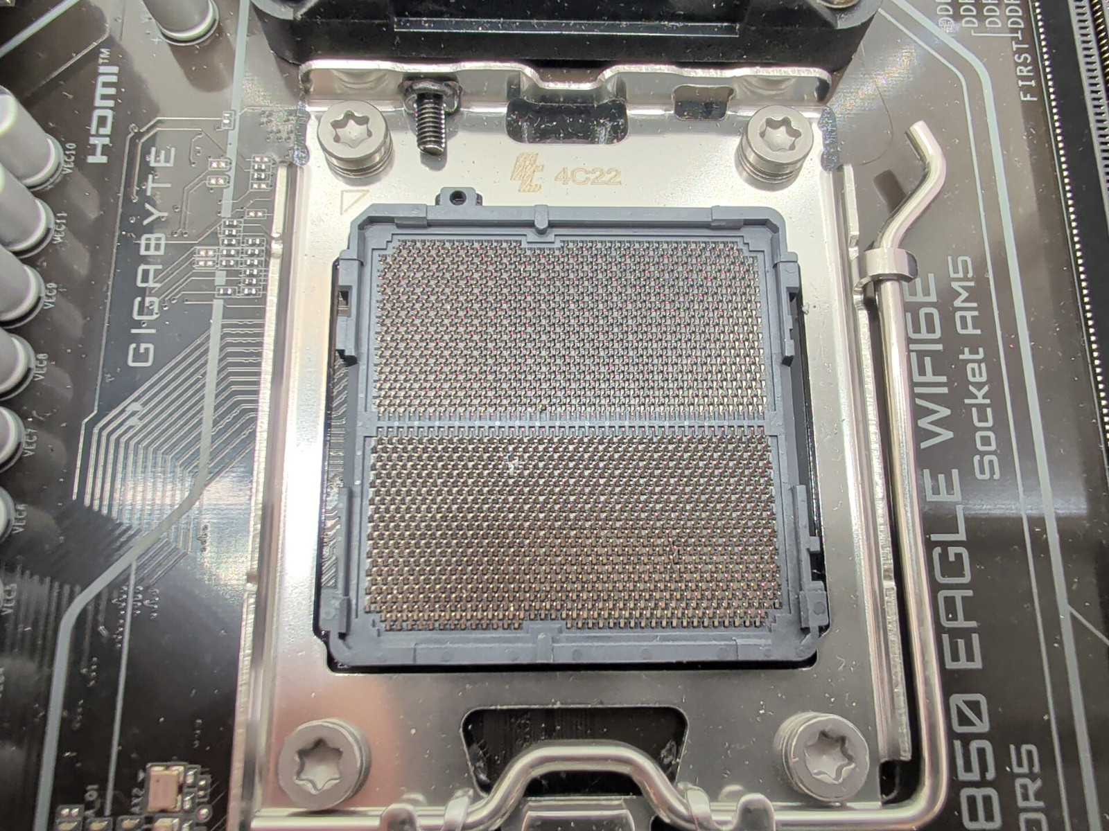 GIGABYTE B850M EAGLE WIFI6E AMD AM5 Motherboard, M-ATX, UNTESTED PARTS OR REPAIR