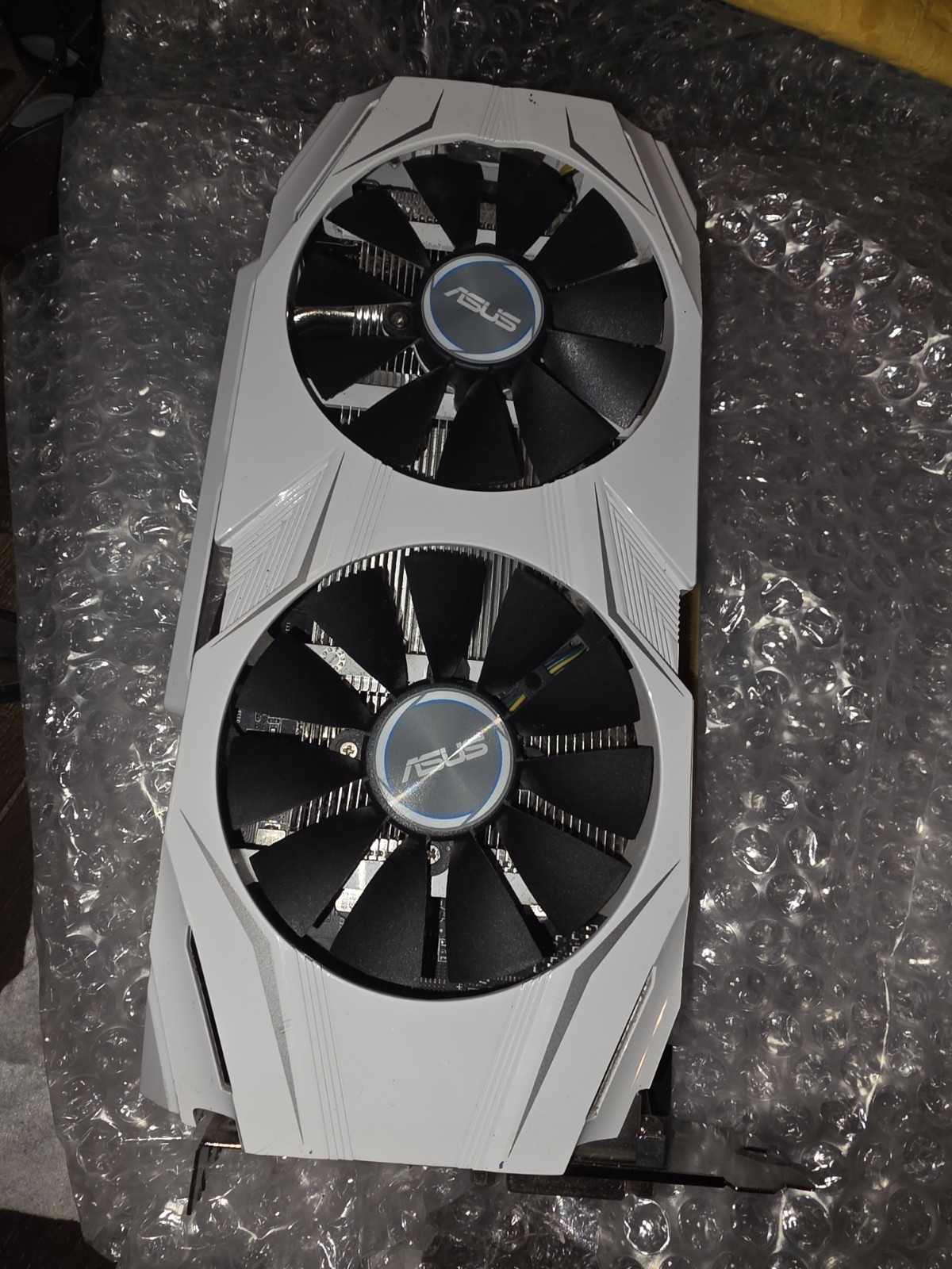 ASUS Dual GTX 1060 3GB White Edition Graphics Card Tested Working