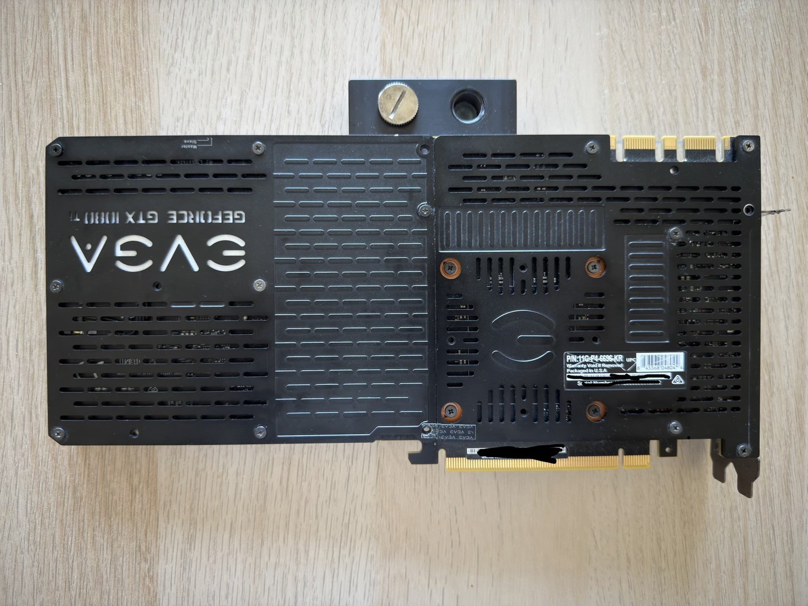 NVIDIA GeForce GTX 1080 Ti (EVGA FTW3) – with EKWB Waterblock