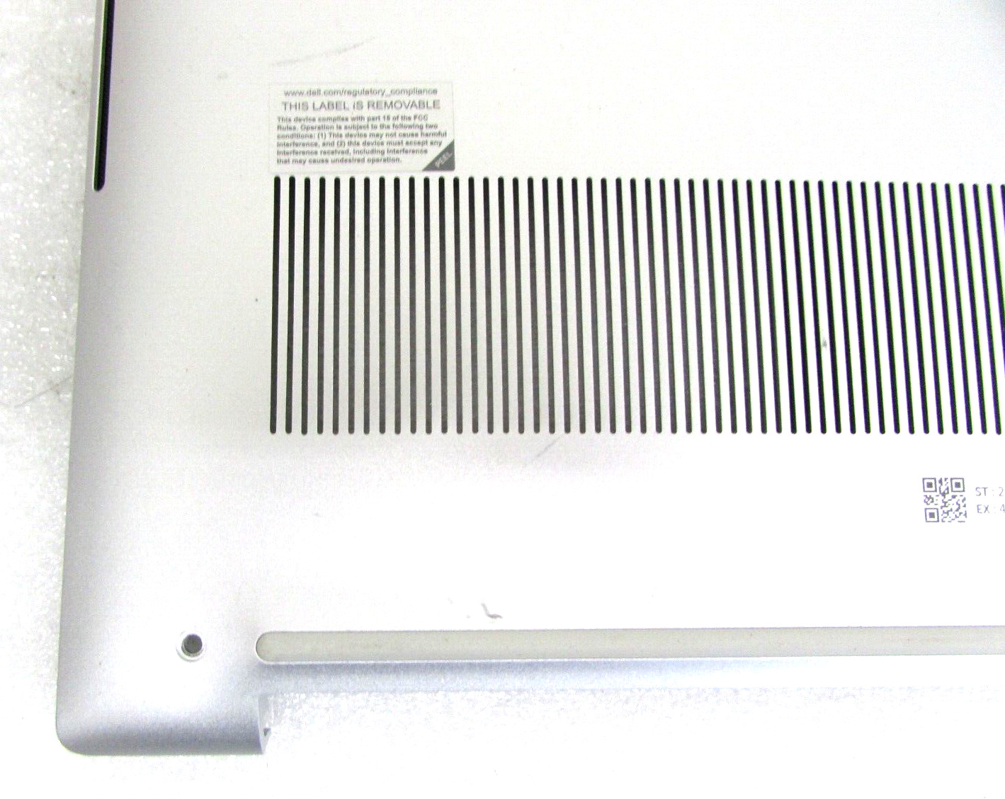 Dell OEM XPS 15 9500 Bottom Base Metal Cover Assembly HUI09 DWT74 A19B2A