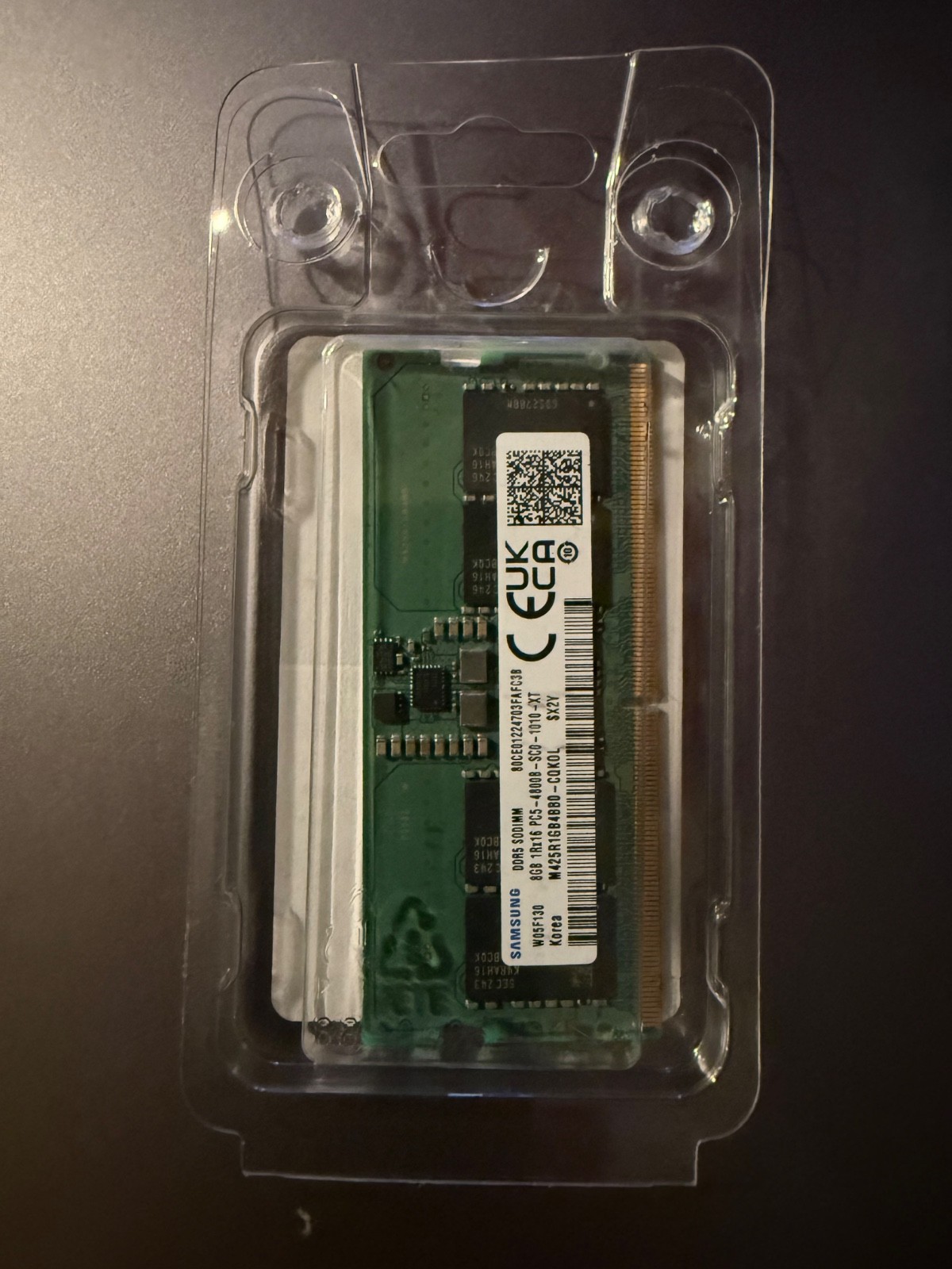 SAMSUNG DDR5 SODIMM 8GB 1Rx16 PC5-4800B-1010-XT