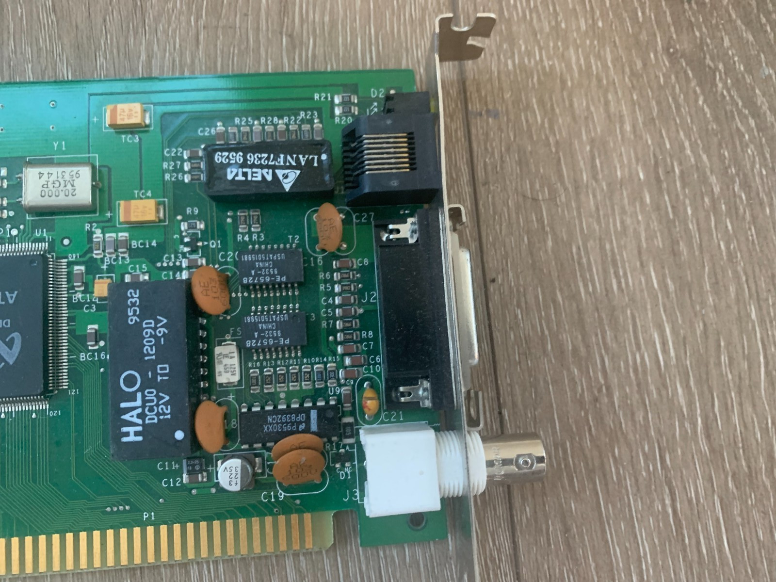 Microdyne Eagle 9800004-03 BNC RJ45 ISA Ethernet Network Card