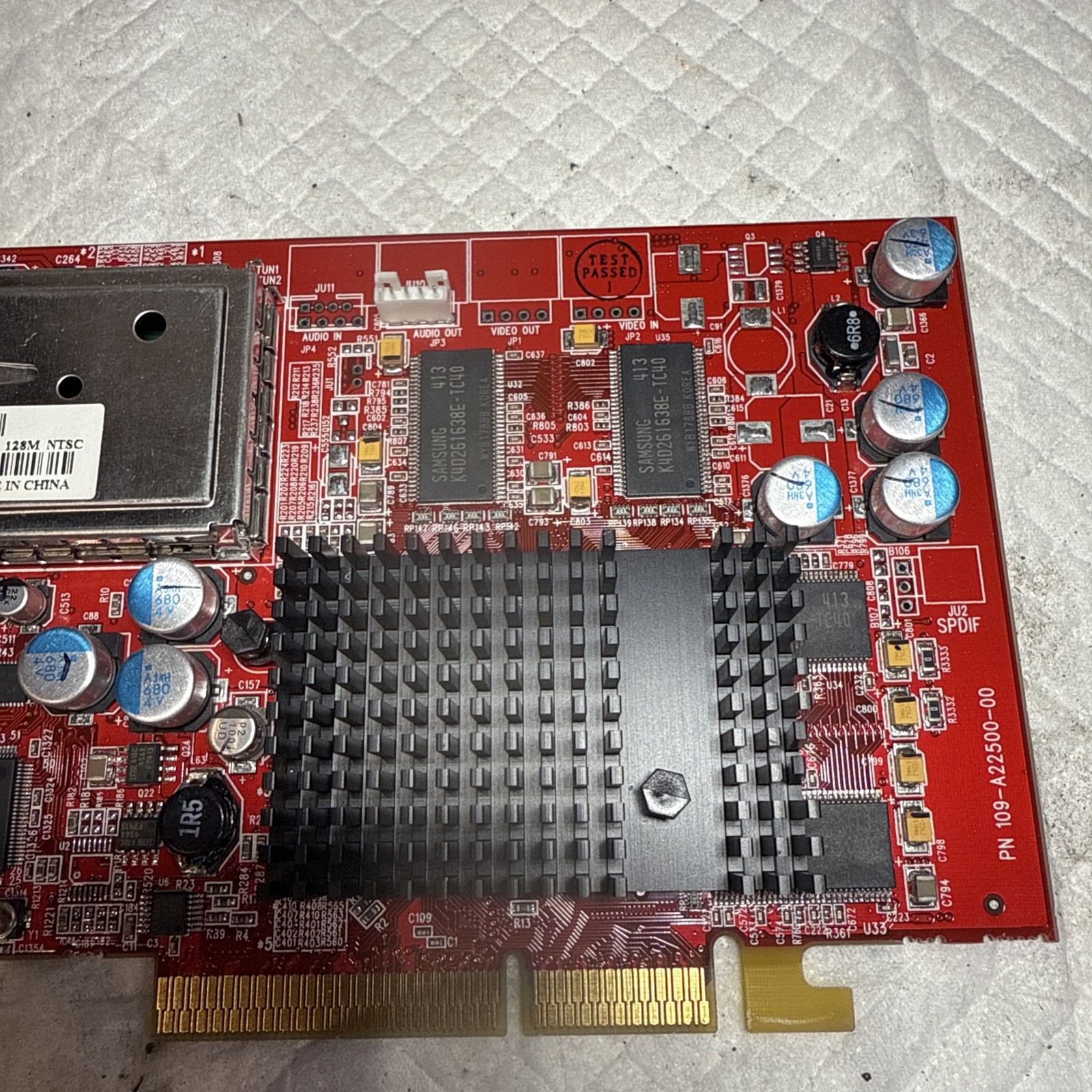 ATI AIW 9600 128M NTSC Video Card WITH display adapter