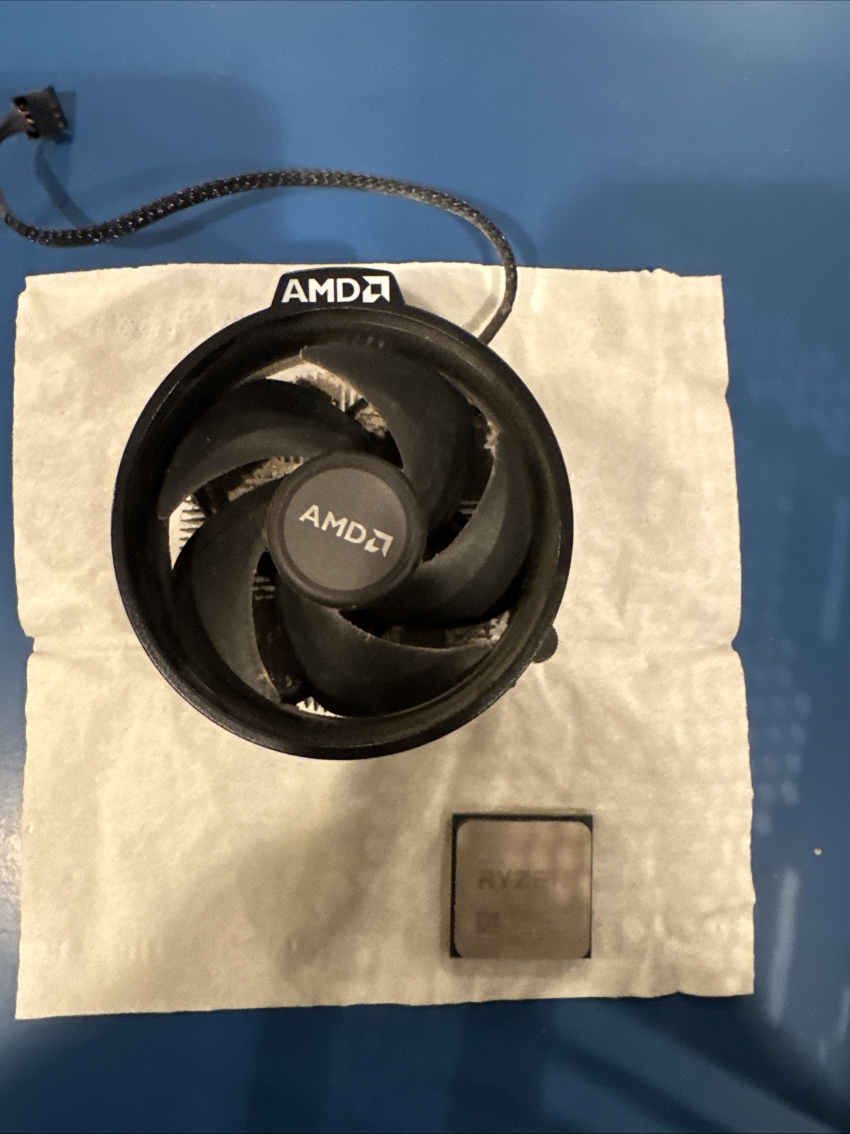 AMD Ryzen 5 3600 Processor (3.6GHz, 6 Cores, Socket AM4) – 100-100000031BOX