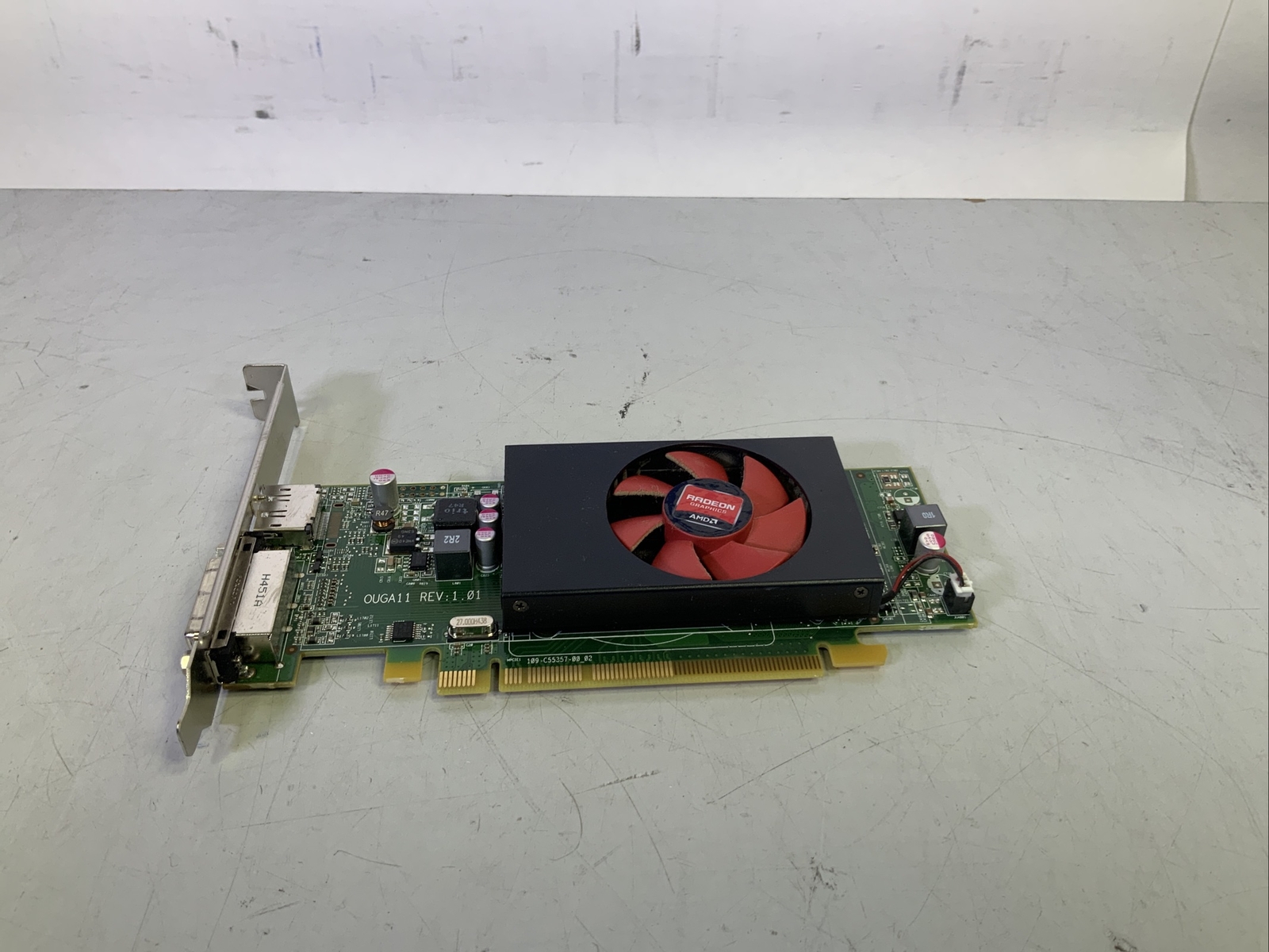 Dell AMD Radeon HD 8490 1GB GDDR3 Graphics Card (07W12P) – NG P6D