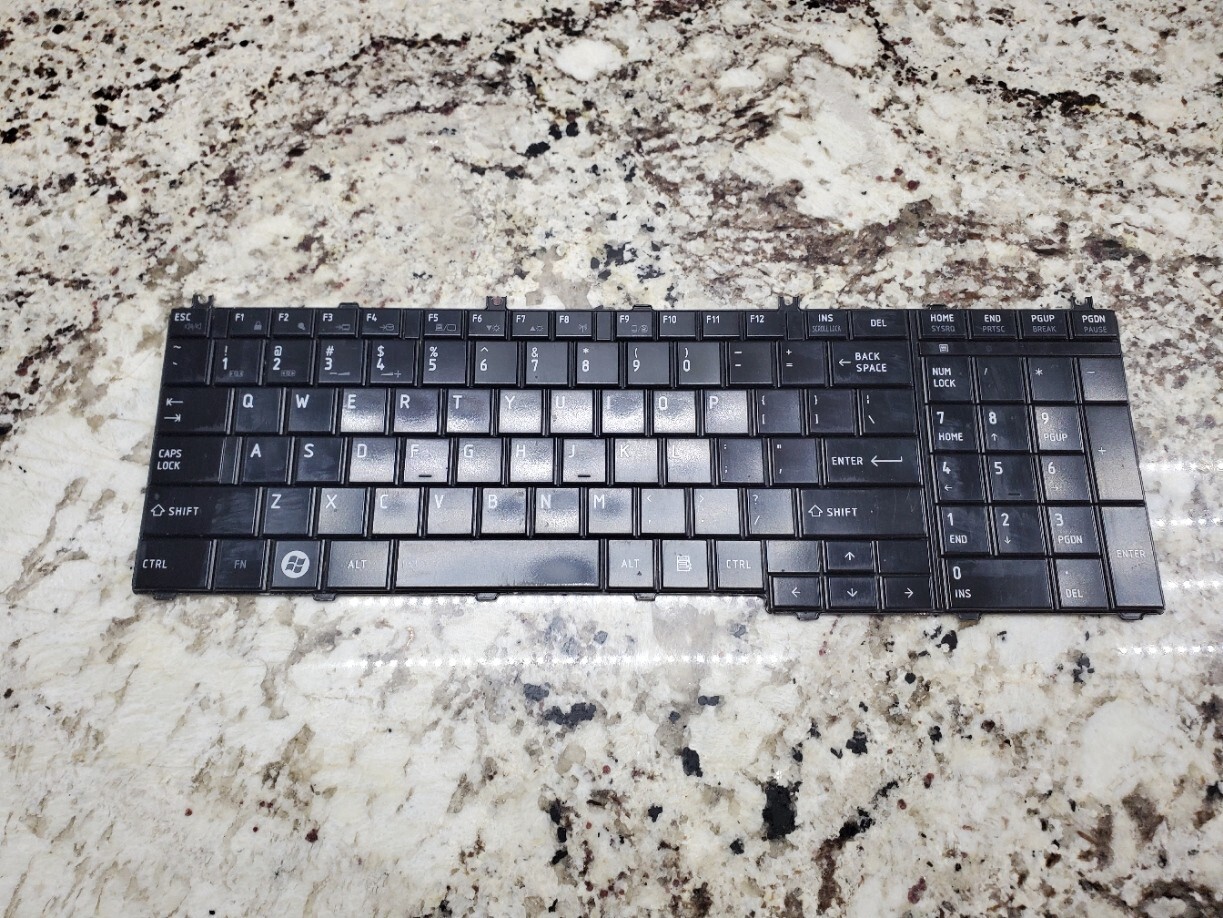 New For Toshiba Satellite L755-S5216 L755-S5242 L755-S5256 L755-S5258 Keyboard