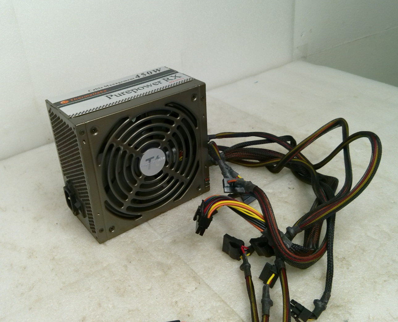 Thermaltake Purepower RX-450W Power Supply W0141RU 450W