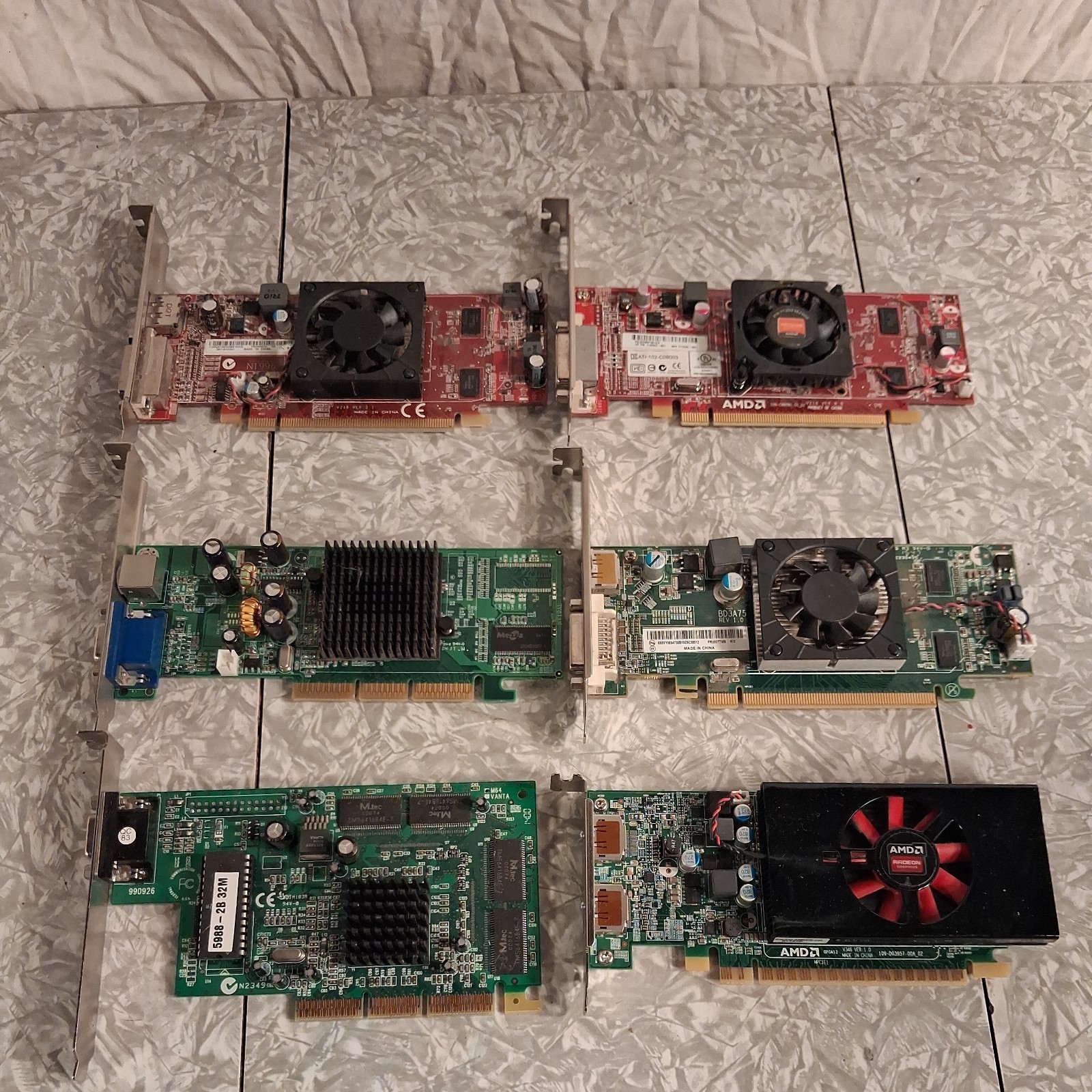 Lot of 6 Assorted Graphics Card video cards Untested Unknown Conditions