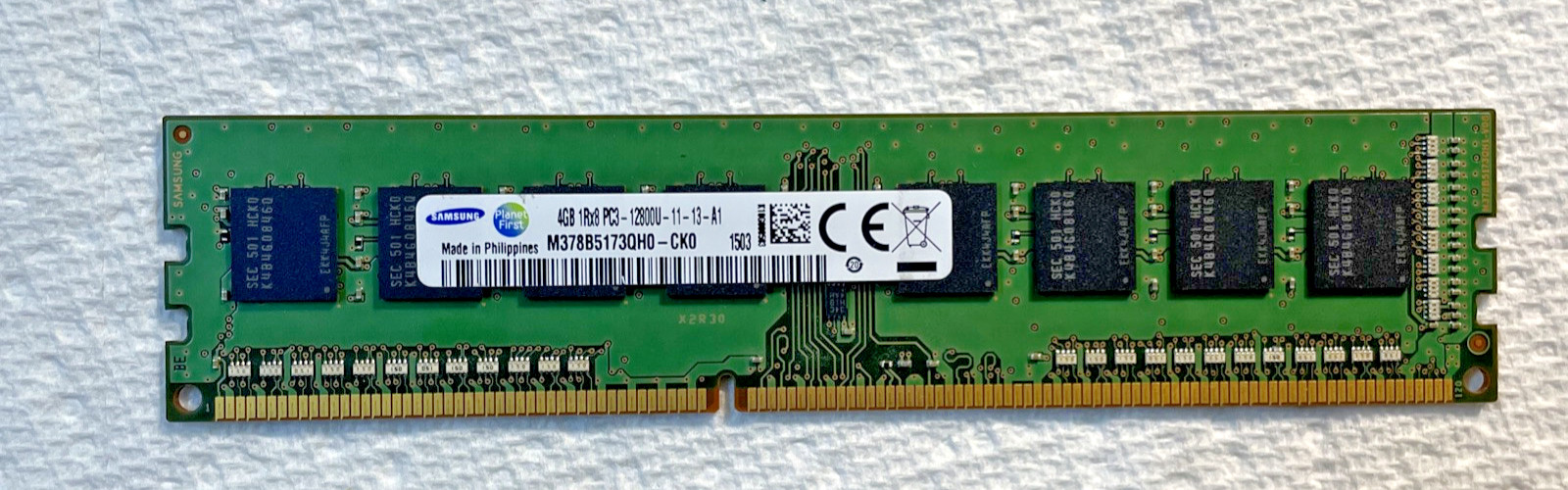 SAMSUNG M378B5173QH0-CK0 4GB 1RX8 PC3-12800U-11-13-A1