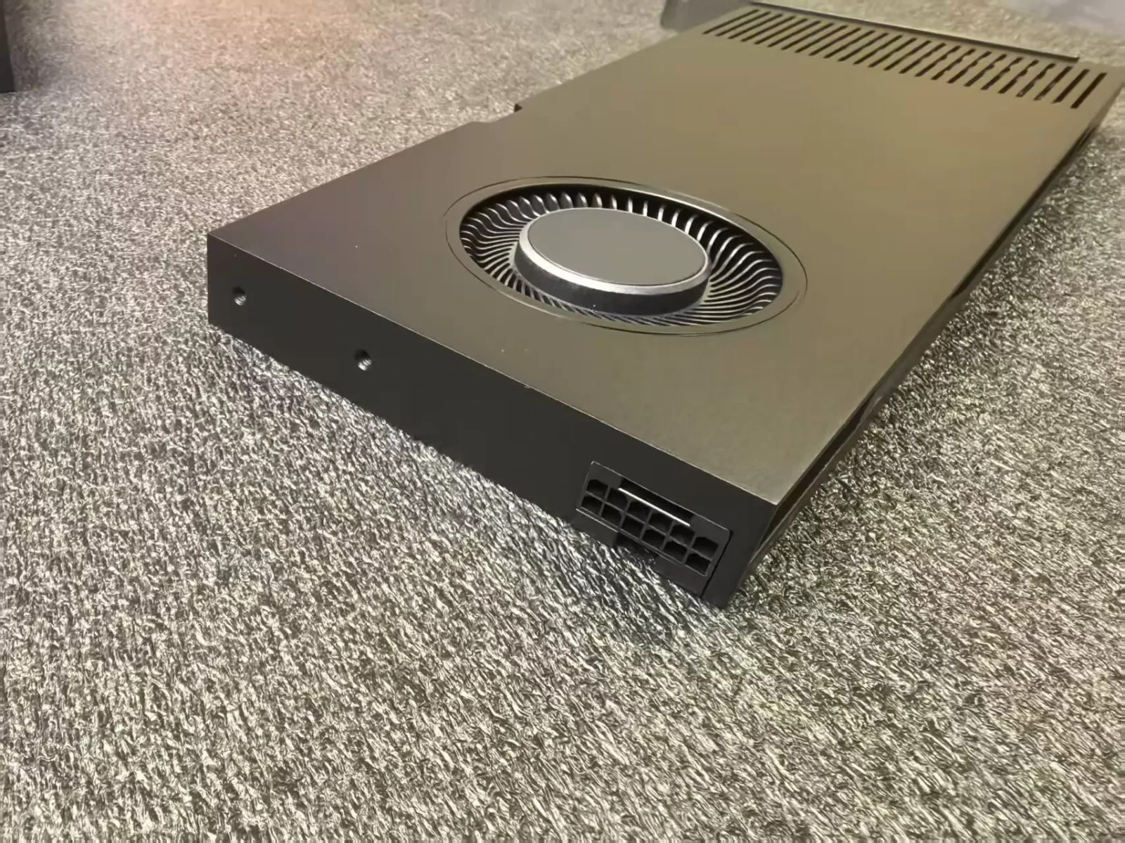 NVIDIA RTX PRO 4000 Blackwell 24GB GDDR7