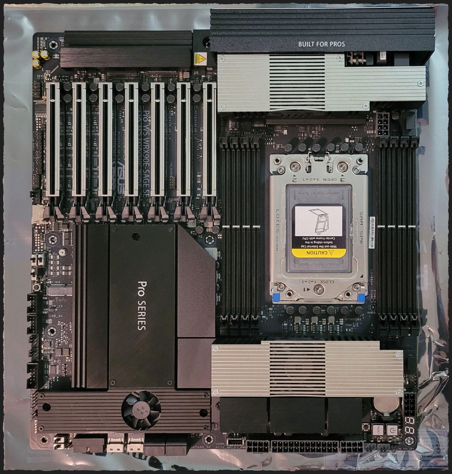 ASUS Pro WS WRX90E-SAGE SE (Bios 1317) EEB Workstation Motherboard 604