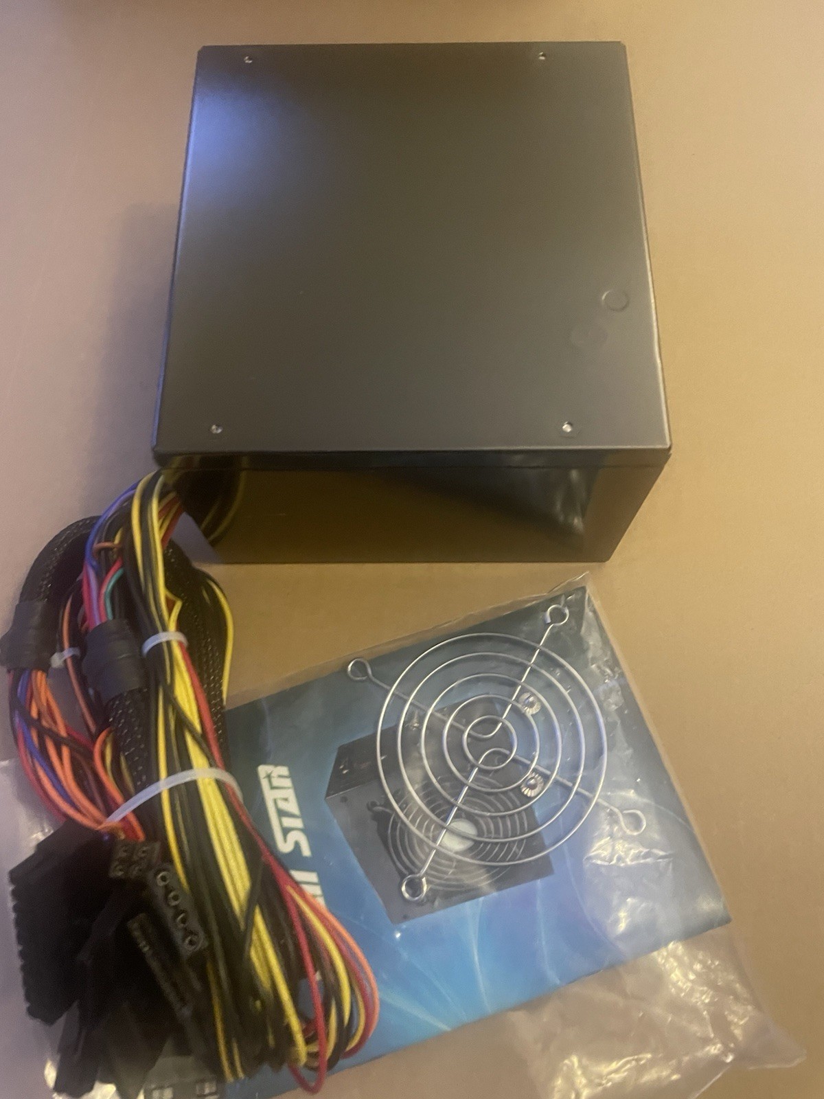 HUNTKEY Green Star V2 LW-6550HG 550W ATX 20+4-PIN SATA MOLEX FDD ATX12V PCIe