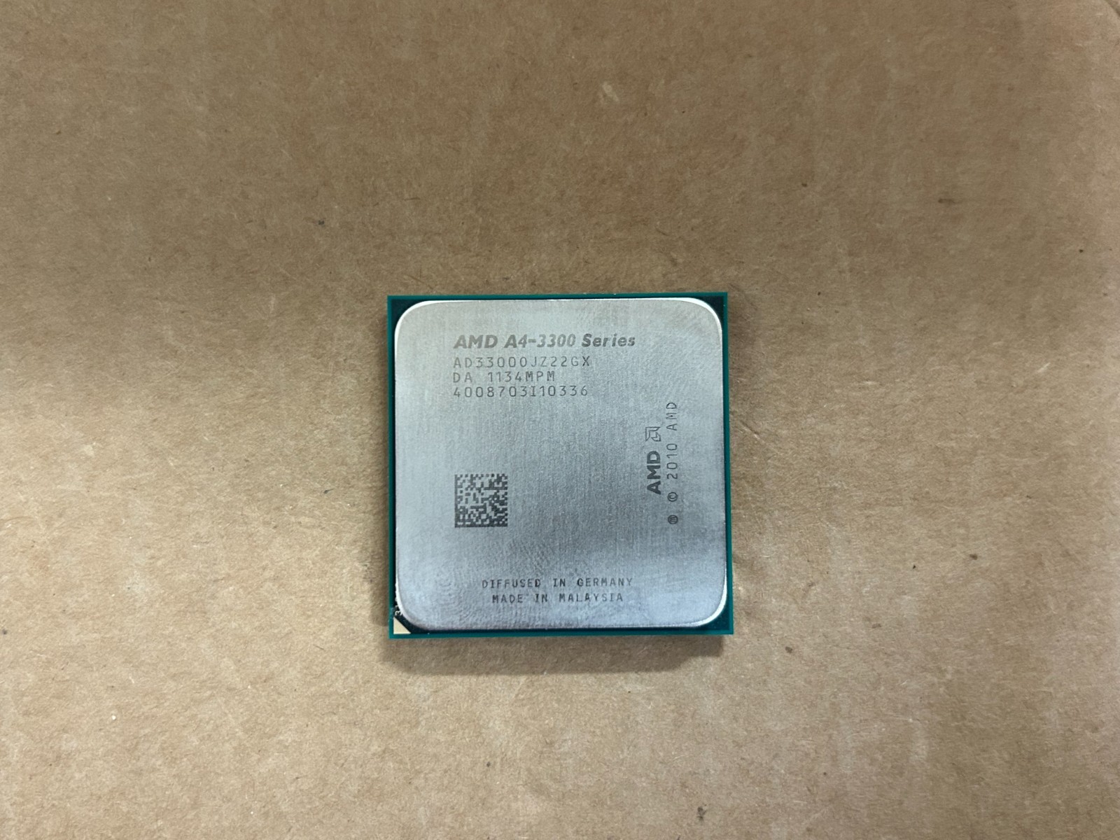AMD A4-3300 Desktop CPU Processor AD33000JZ22GX
