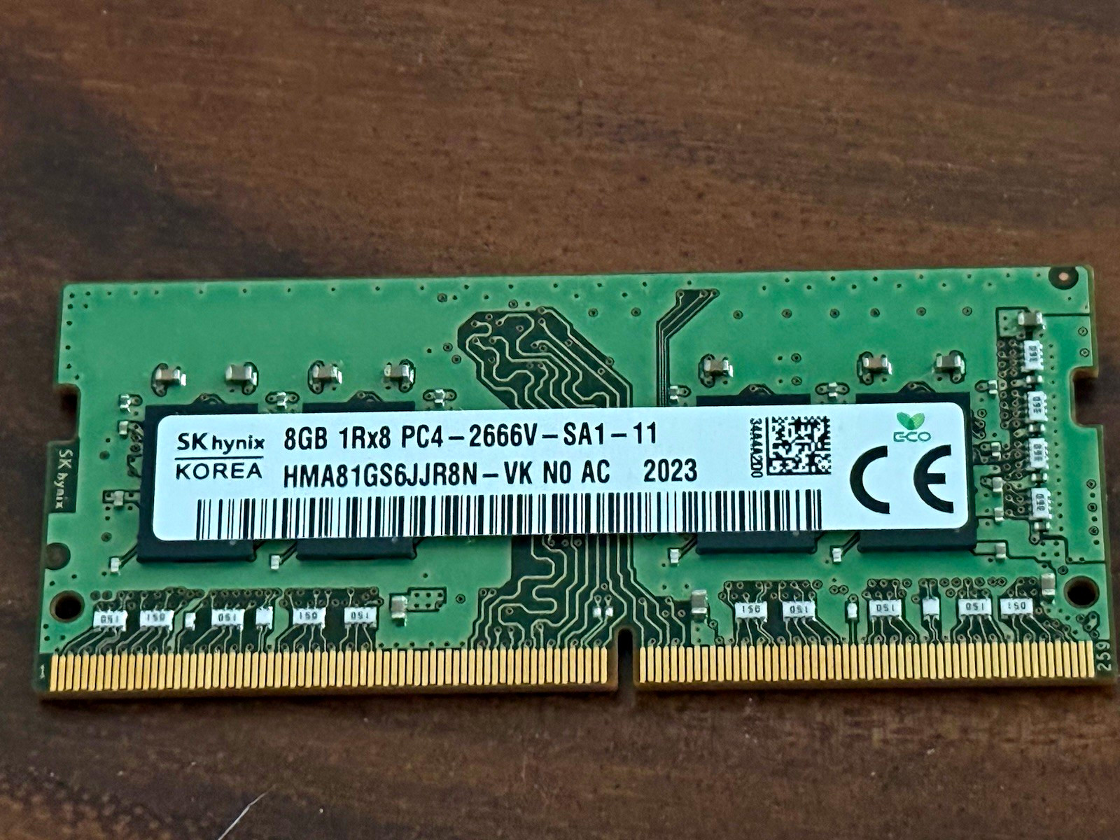 SK hynix 8GB DDR4 SO-DIMM PC4-2666V 260-Pin 1Rx8 RAM HMA81GS6JJR8N-VK