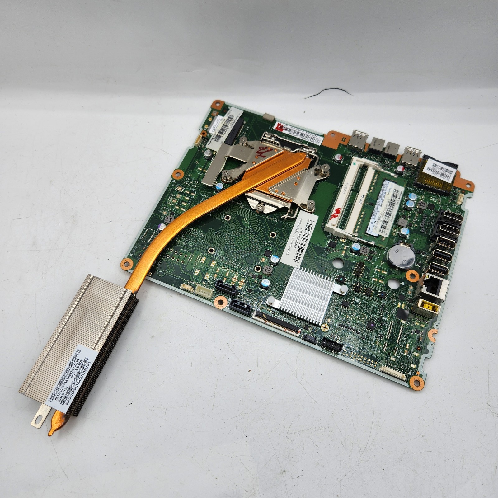 Lenovo c365 19.5′ Motherboard w/ i5-4210U CPU & 4GB Ram 5B20G54847