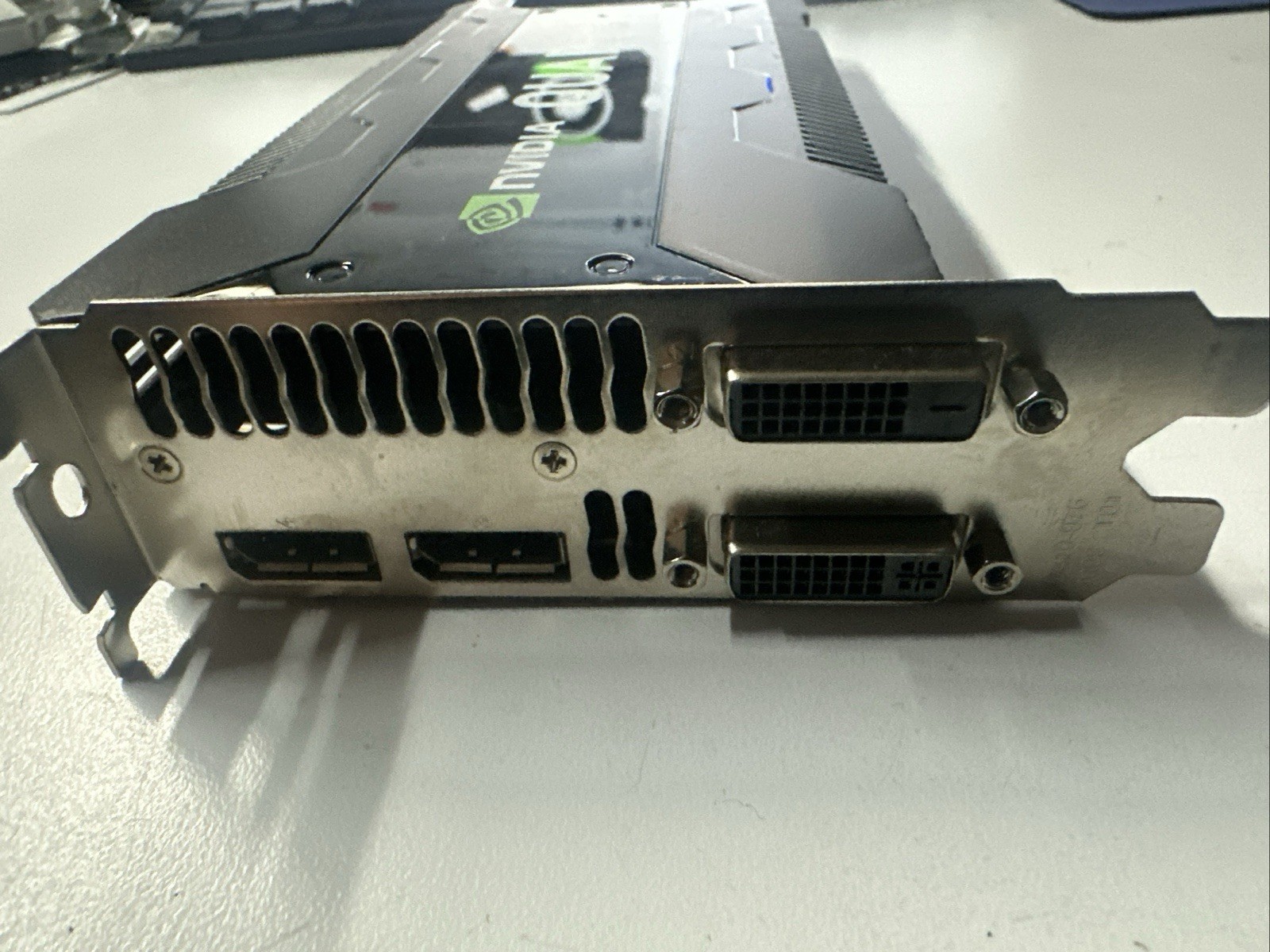 NVIDIA Quadro K5000 4GB DDR5 16 PCI Express Dual Slot Professional Graphic Video
