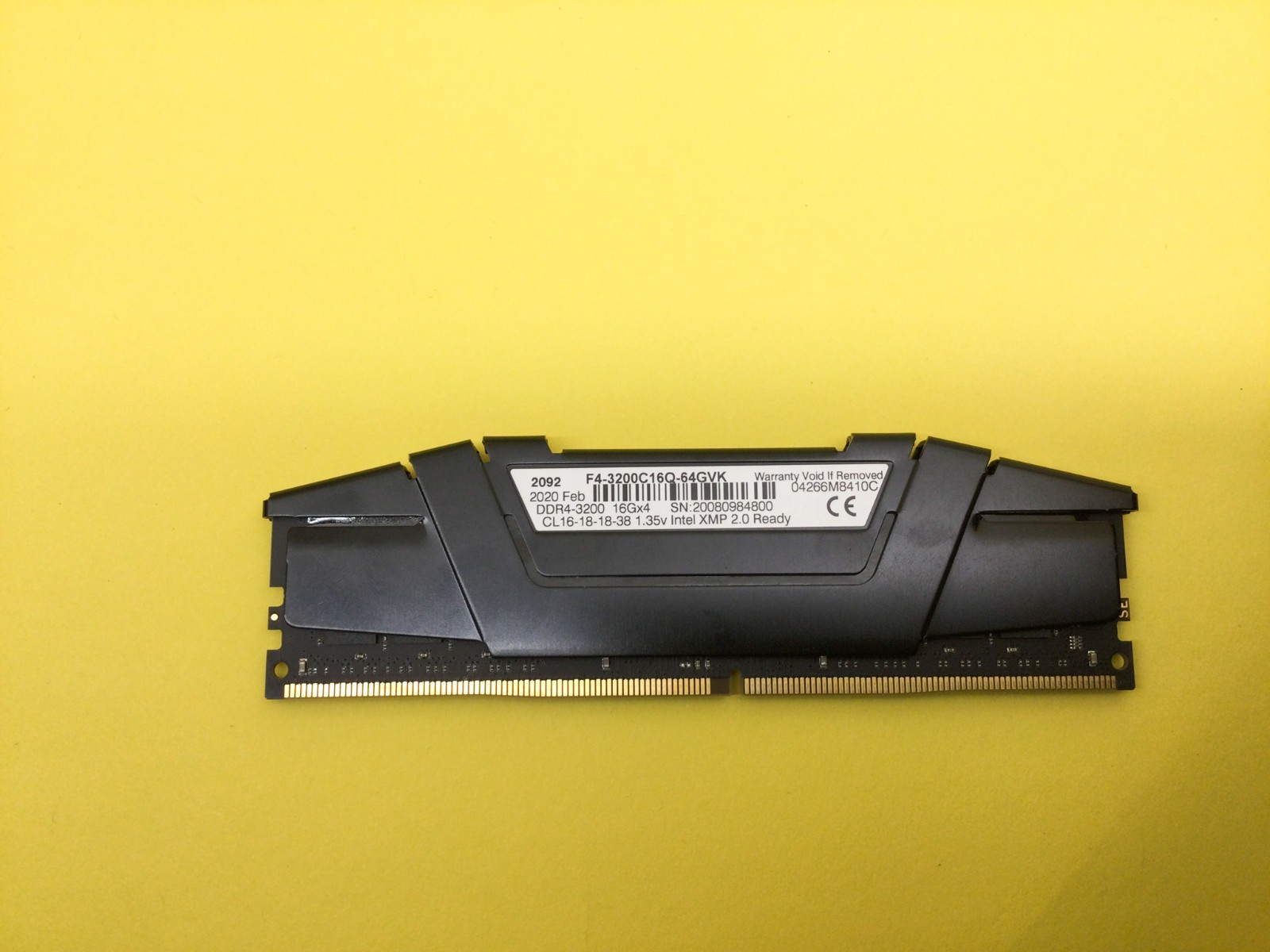 G.SKILL Ripjaws V Series 16GB DDR4 3200MHz Desktop Memory F4-3200C16Q-64GVK