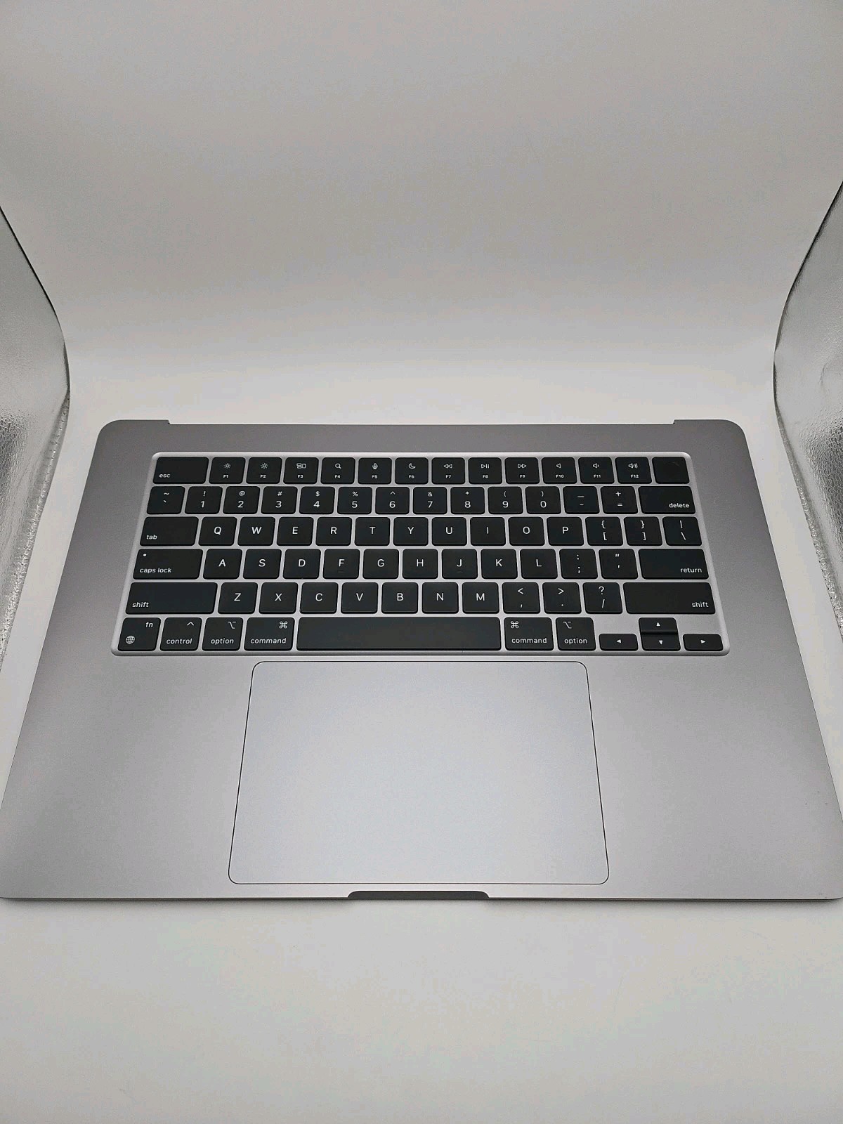 Apple MacBook Air A3114 Space Gray 15″ Chassis Used Replacement Part