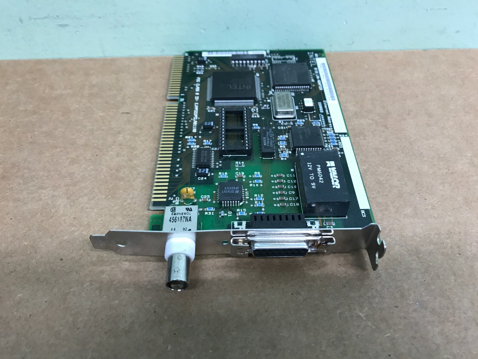 Intel 308710-002 16-Bit ISA EtherExpress 16 8/16 Lan Adapter Card with COAX