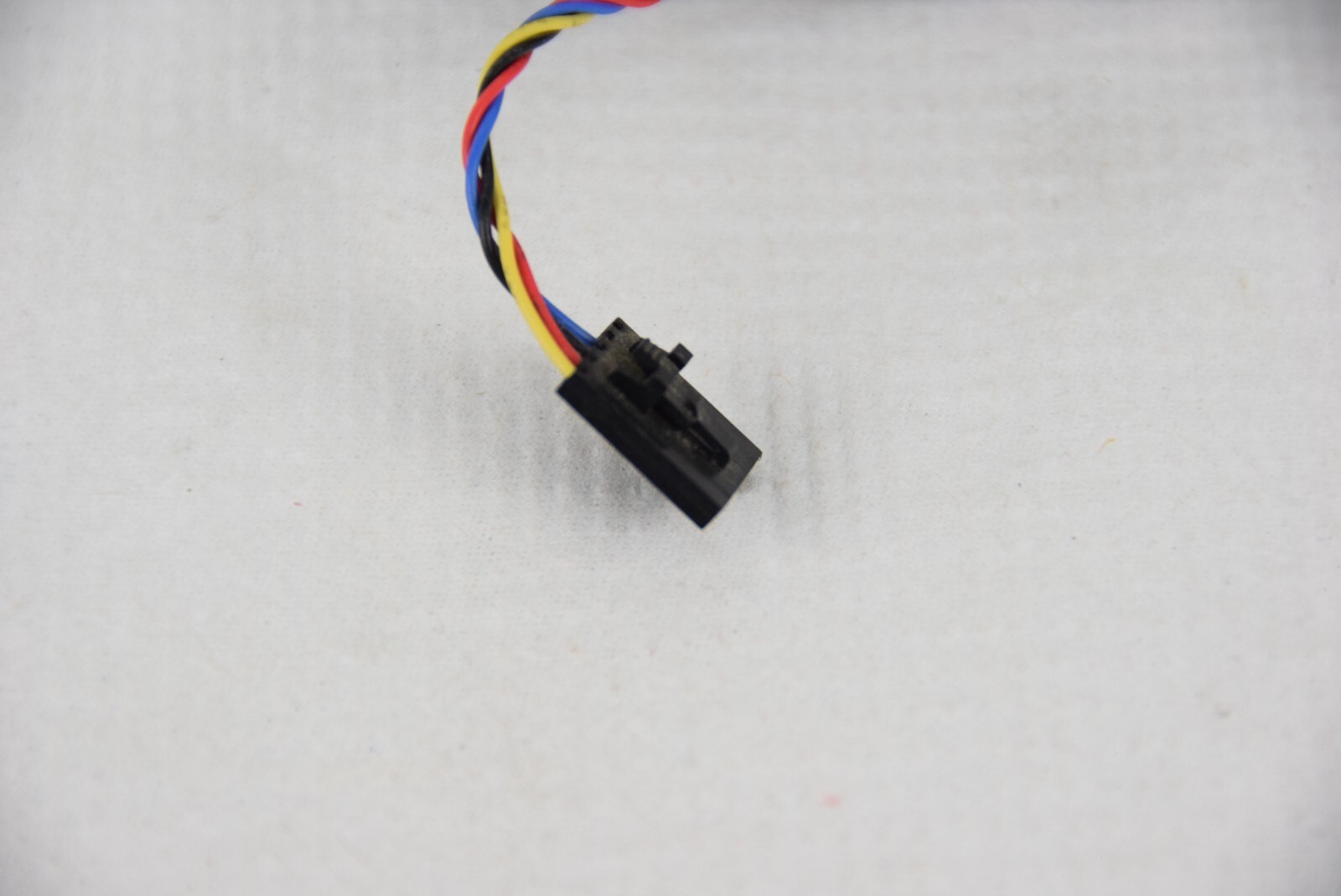 Delta Electronics EFC0912BF WC236 90x90x30mm 12V DC 0.70A Brushless Fan 4 Pin