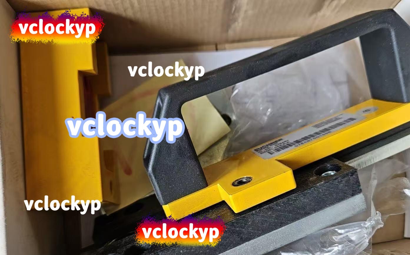 1PCS NEW RIEGEL CES-A-A VIA DHL/FedEx &&