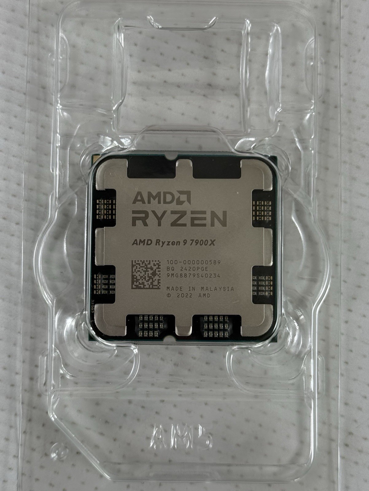 AMD Ryzen 9 7900X Desktop CPU Processor 12-Core 4.70GHz Socket AM5