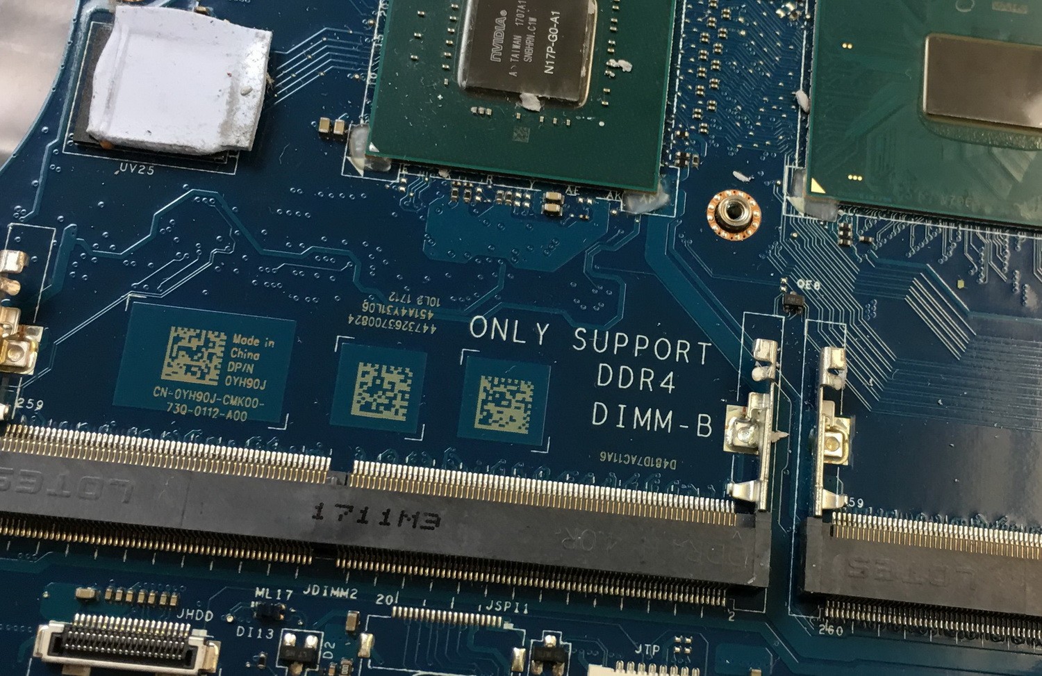 DELL XPS 9560 Motherboard i7-7700HQ 2.80Ghz NVIDIA GTX 1050 YH90J LA-E331P