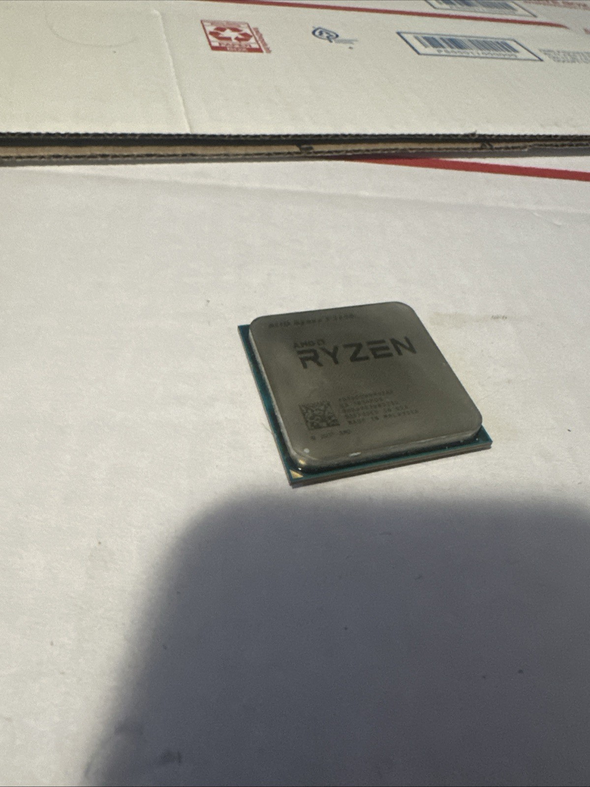 AMD Ryzen 5 2600 Processor (3.9GHz, 6 Cores, Socket AM4) Boxed – YD2600BBAFBOX