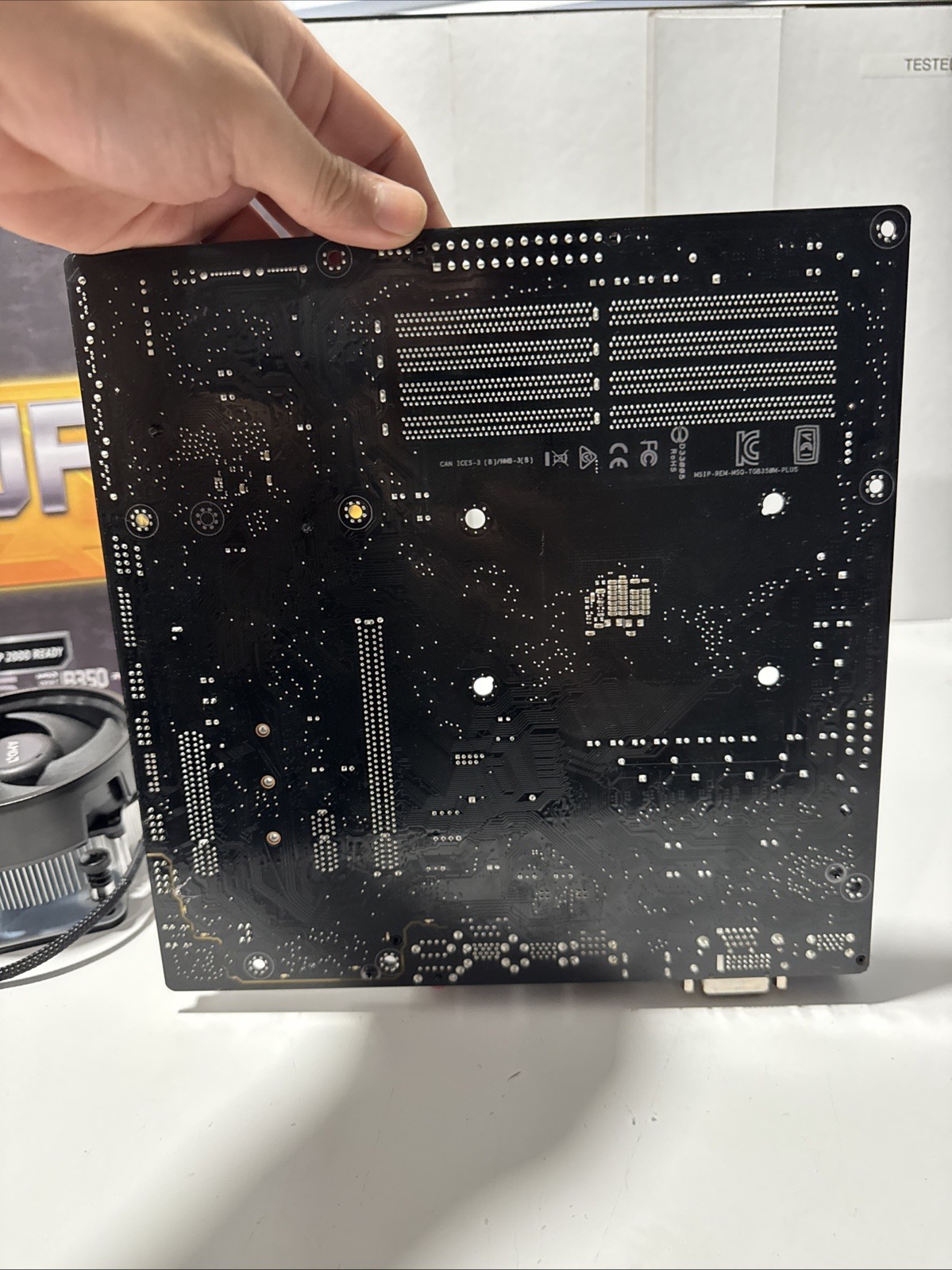 ASUS TUF B350M PLUS GAMING motherboard AM4 DDR4 64G DVI (AMD RYZEN 3 2200G)
