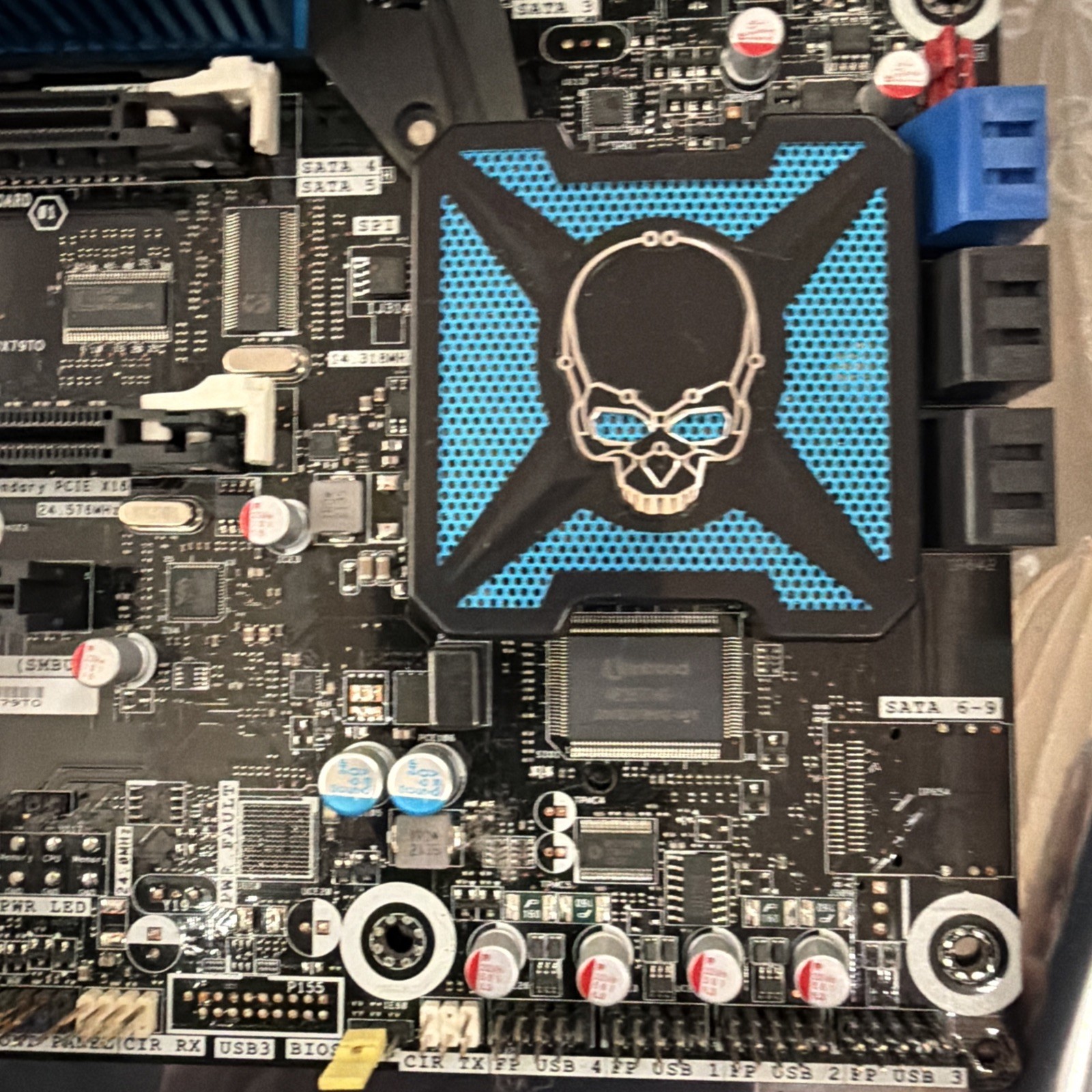 Intel DX79TO LGA2011 ATX Motherboard w/ CPU i7-3820