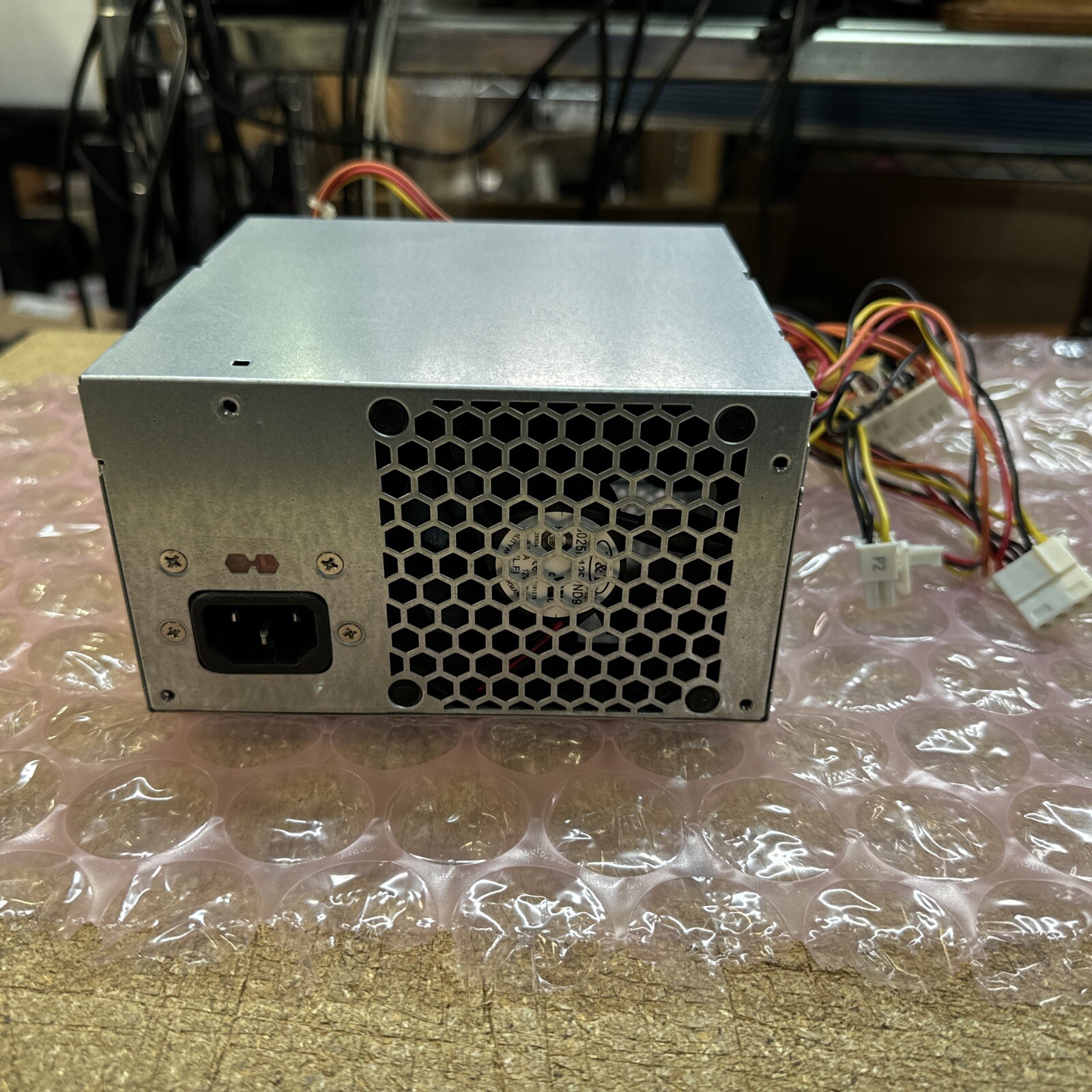 LENOVO M58 THINKCENTER 135W POWER SUPPLY 41A9684 LITEON