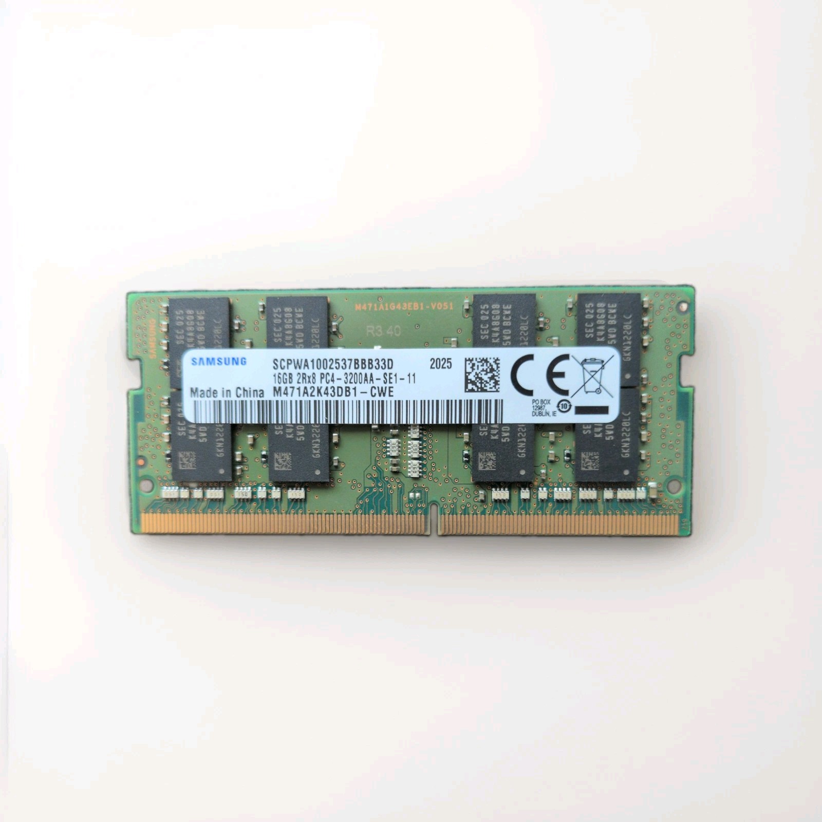 Samsung 16GB 2Rx8 PC4-3200AA DDR4 3200MHz M471A2K43DB1-CWE 2121