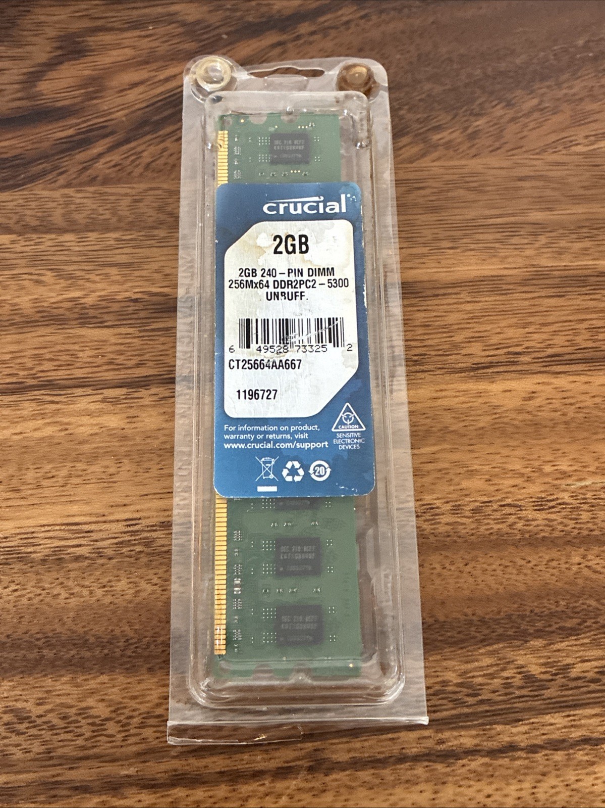 CRUCIAL 2GB 240-PIN DIMM 256Mx64 DDR2PC2 PC2-5300 (CT25664AA667) New
