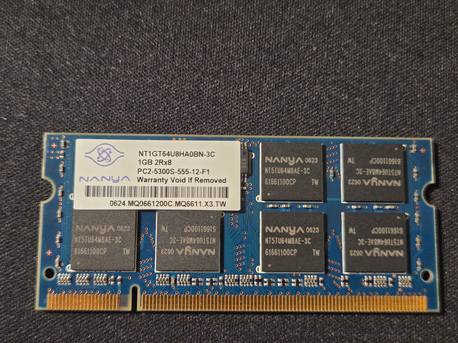 Nanya 1GB DDR2-667 NT1GT64U8HA0BN-3C SODIMM PC2-5300, Apple iMac Ram