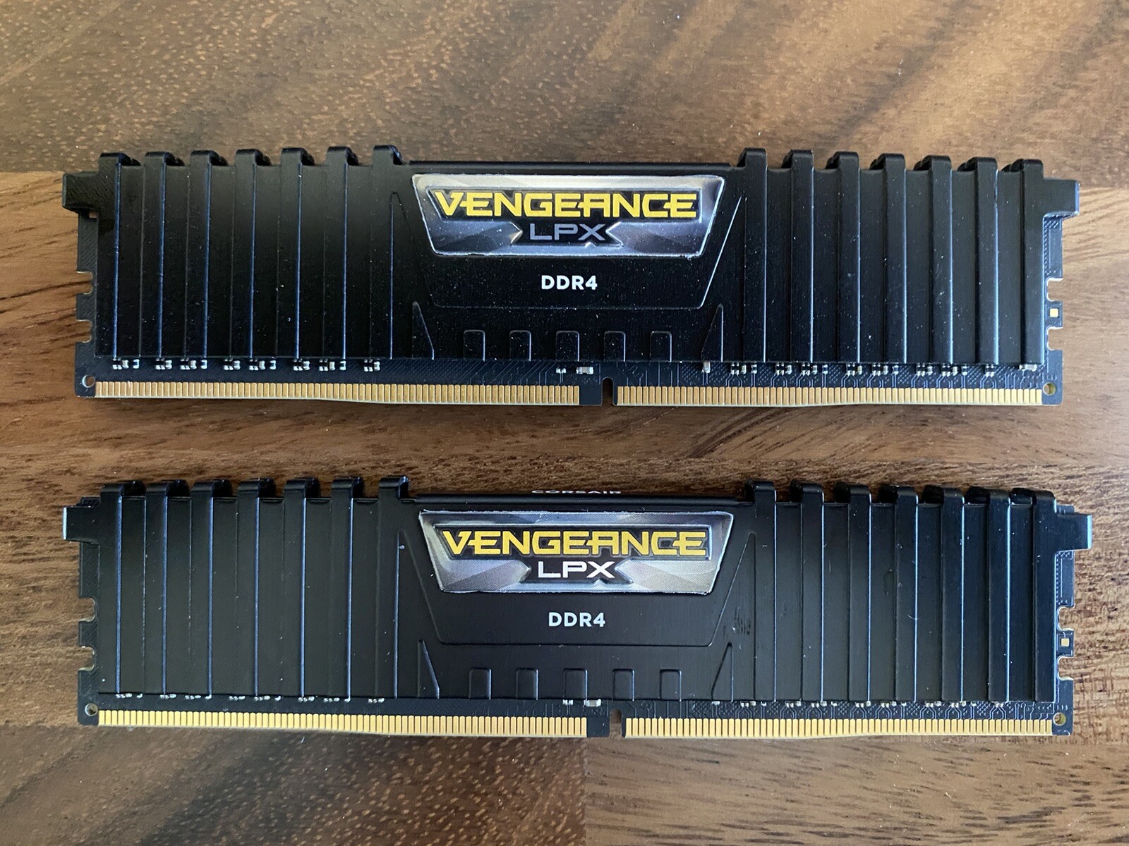 Corsair Vengeance LPX 16GB (2 x 8GB) DDR4 3000MHz C15 Desktop DIMM Memory RAM