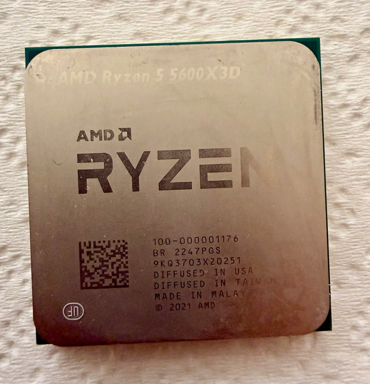 AMD Ryzen 5 5600X3D 6-Core 3.3GHz Socket AM4 CPU 100-000001176