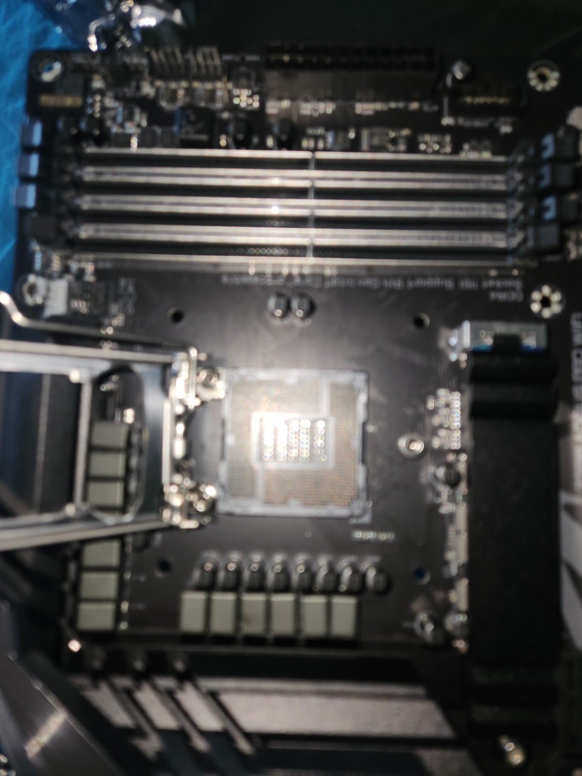 GIGABYTE Z390 AORUS PRO WIFI ATX LGA1151 DDR4 WiFi Gaming Motherboard