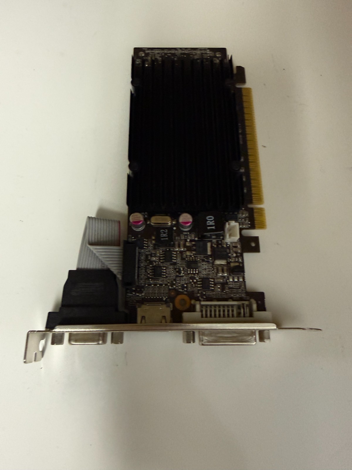 1 x NVIDIA P672 01G-P3-1303-KR EVGA Video Card PCIe DVI VGA HDMI