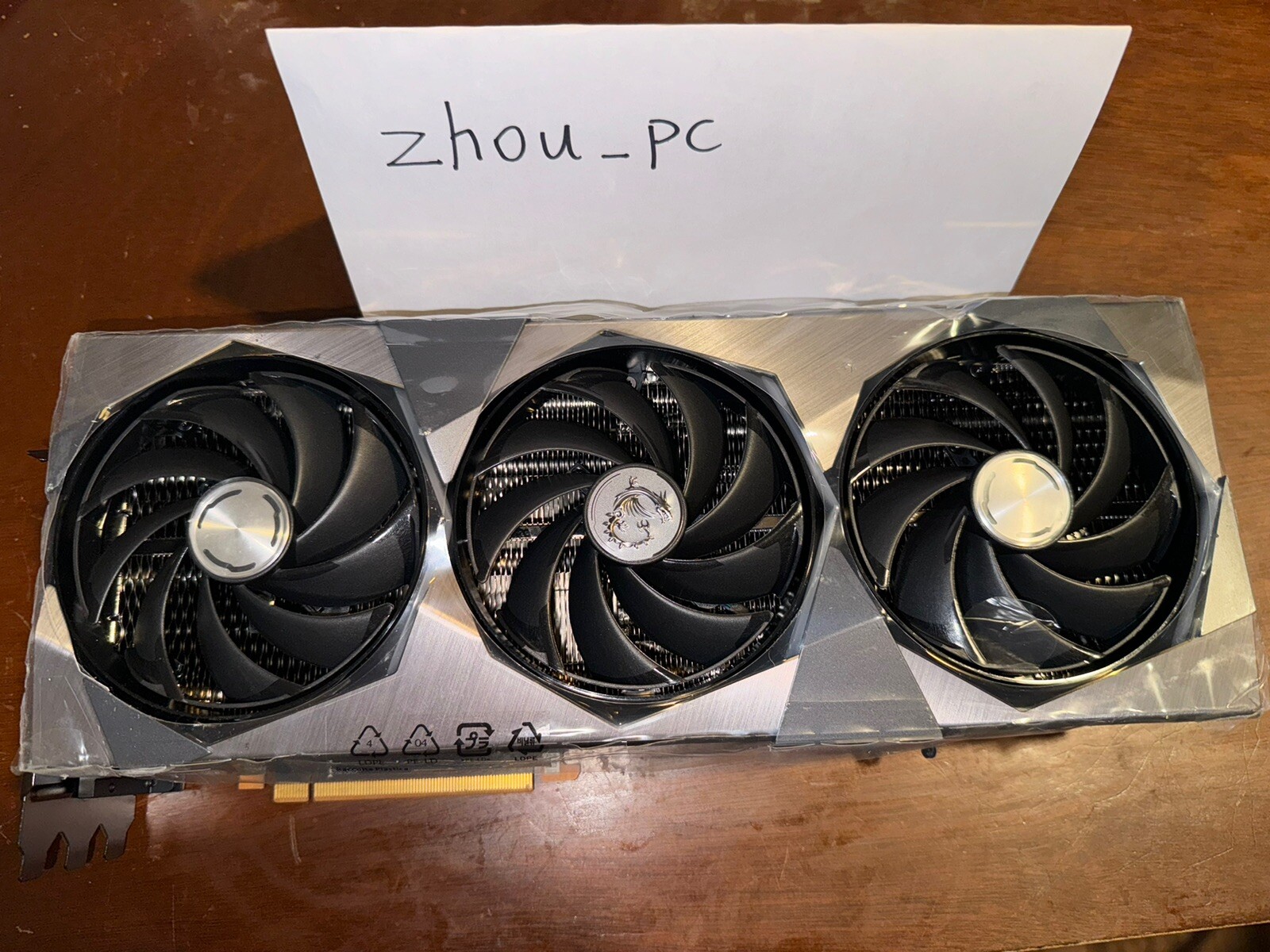 MSI RTX 4090 GAMING Suprim x GPU (No Core & VRAM, for parts) Without Box As Is