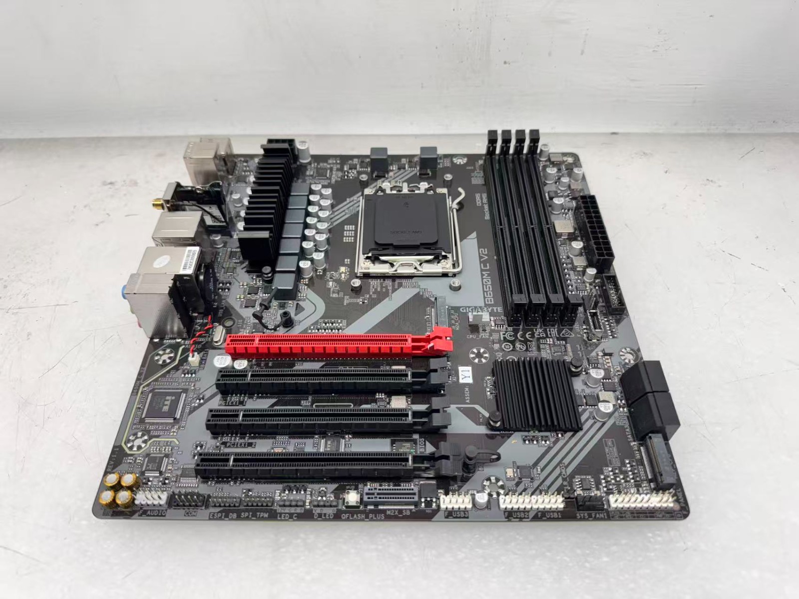 GIGABYTE B650M C V2 AM5 DDR5 Micro ATX Motherboard