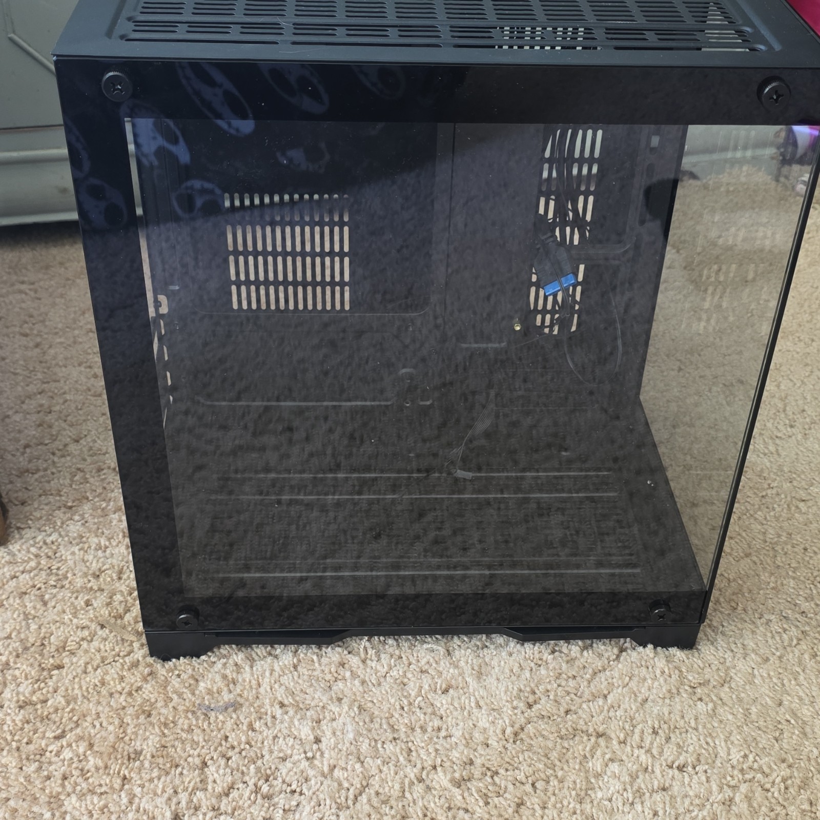 Bluegears b-Pellucid MicroATX Micro ATX Tower Case Black Tempered Glass USB