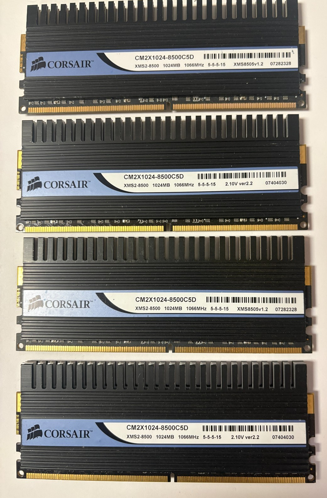 Corsair 4gb Dominator XMS2-8500 (4x1GB) DDR2 1066MHz CM2X1024-8500C5D RAM Tested