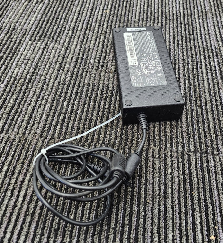 Delta DPS-180AB-21 Power Supply 3 Pin Rectangular Molex Connection 100-240V