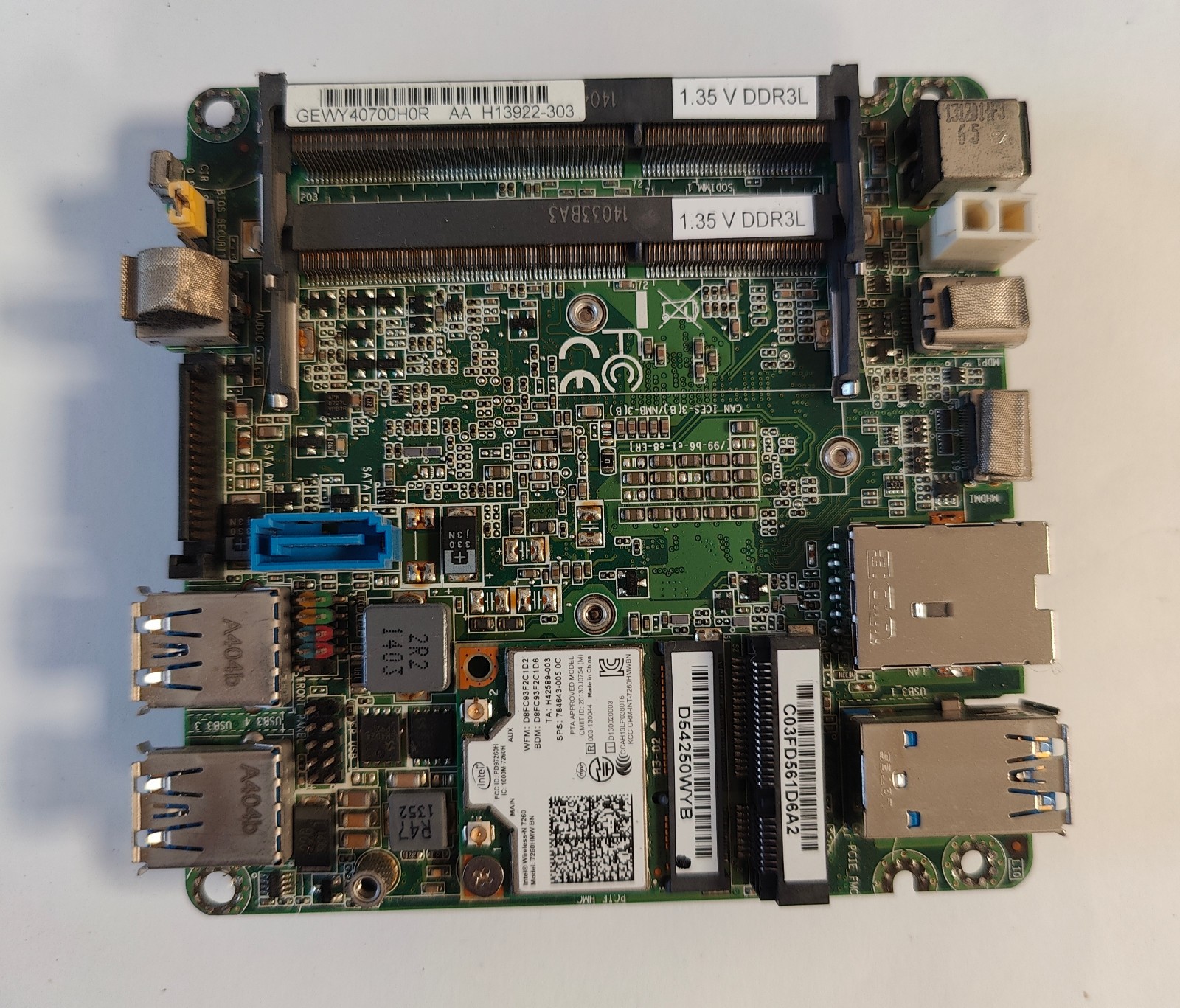 Intel NUC D54250WYKH Mini Motherboard i5-4250U Included