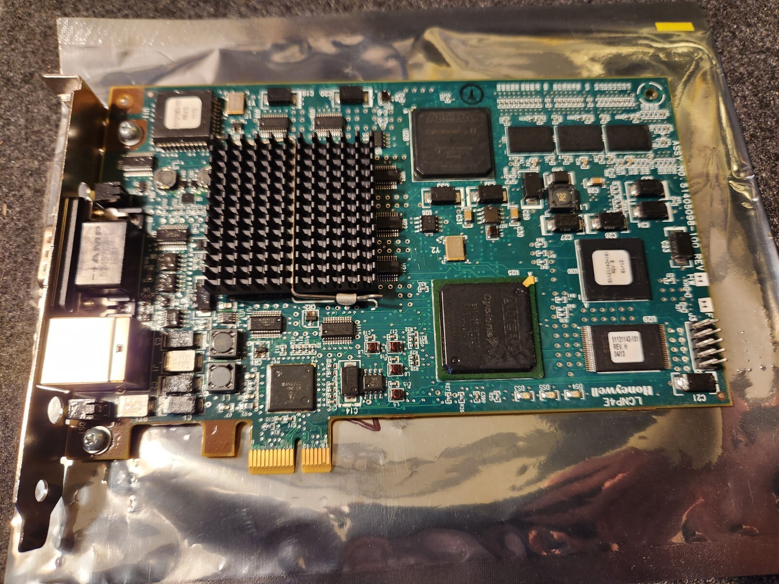 Honeywell LCNP4E 51405098-100 Rev H FW H Interface Desktop Card