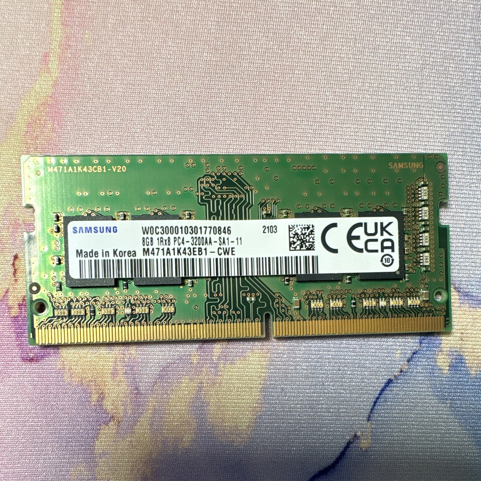 Samsung 8GB DDR4 SO-DIMM PC4-3200AA 260-Pin Non-ECC M471A1K43EB1-CWE