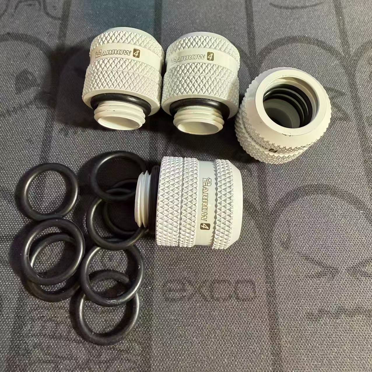 4 Pcs Barrow G1/4″ to 12mm Hard Tubing Compression Fitting Adapter White 050602